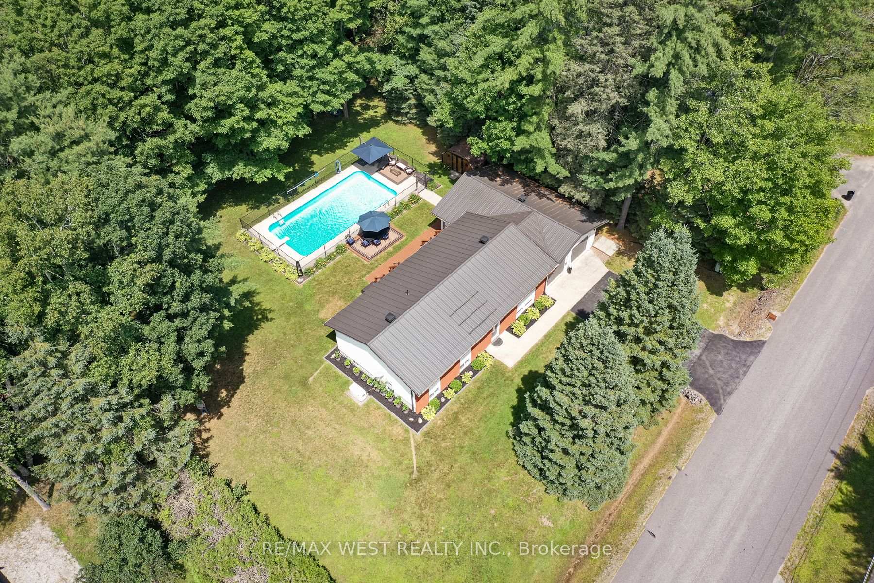 Photo 3 of 3 Mccrank Drive, Bracebridge, Monck (Bracebridge) — HOMEH