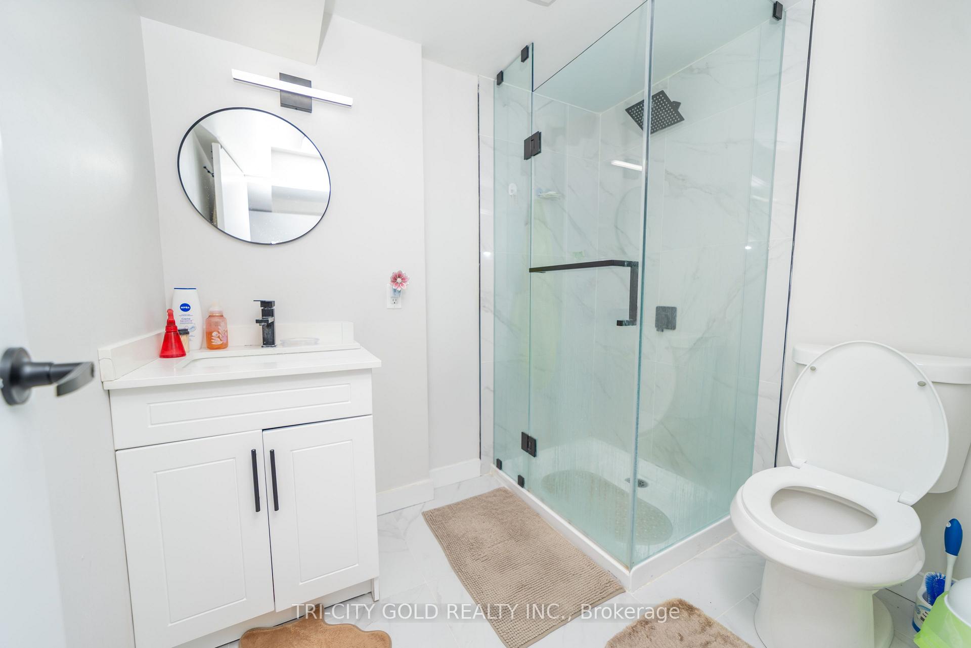 Photo 11 of 3 Holmstead Court, Brampton, Central Park — HOMEH