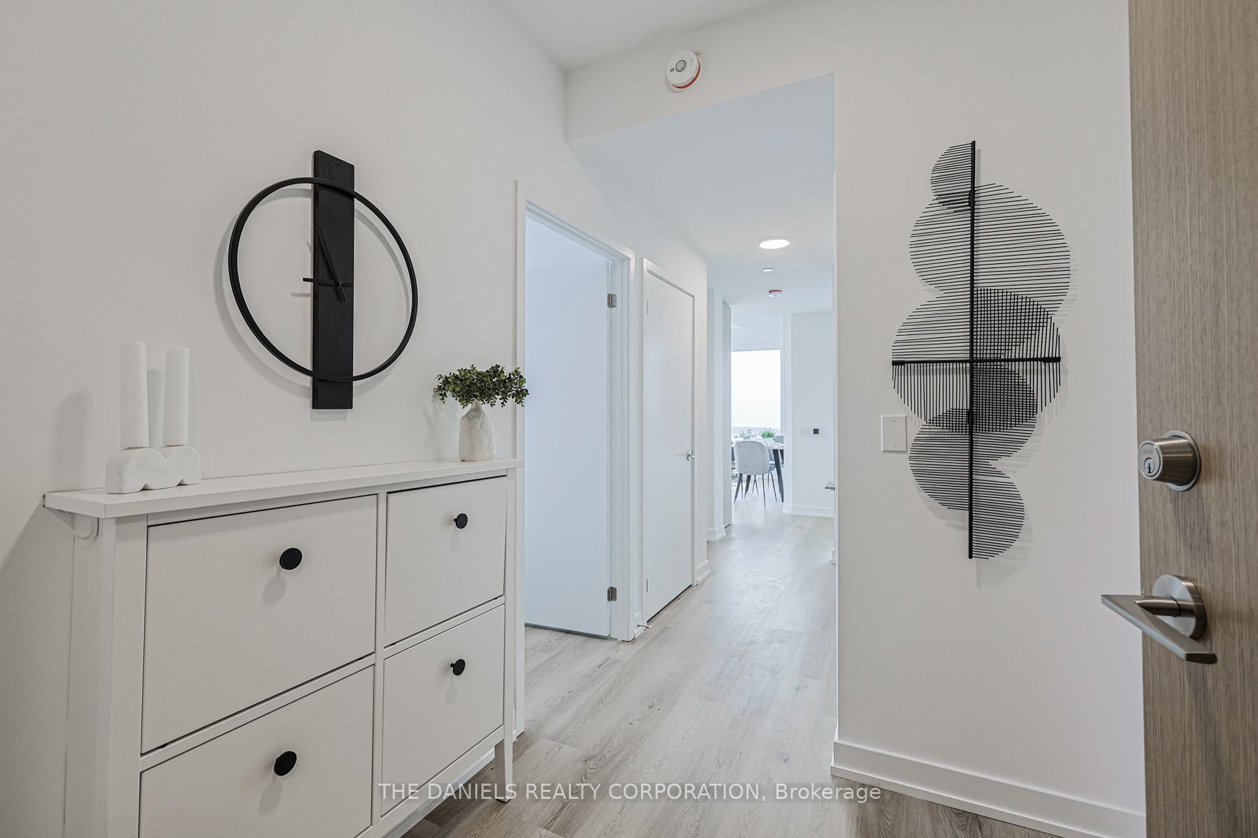 Photo 21 of Unit 1004, 395 Square One Drive, Mississauga, City Centre — HOMEH