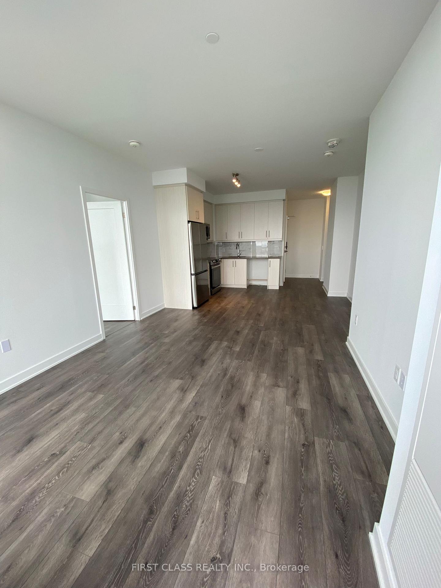 Photo 2 of Unit 2107, 105 Oneida Crescent, Richmond Hill, Langstaff — HOMEH