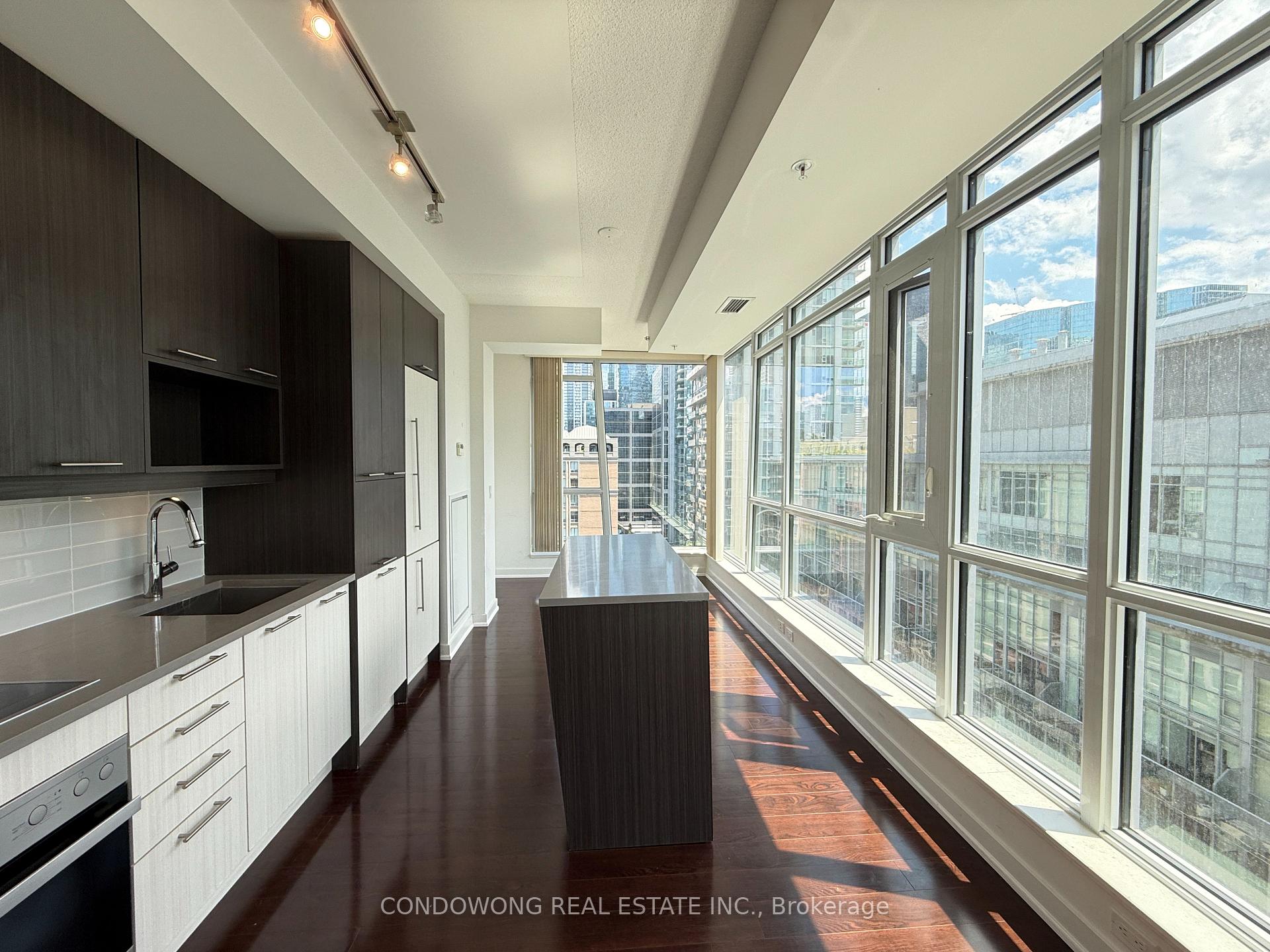 Front of Unit 1504, 30 Nelson Street