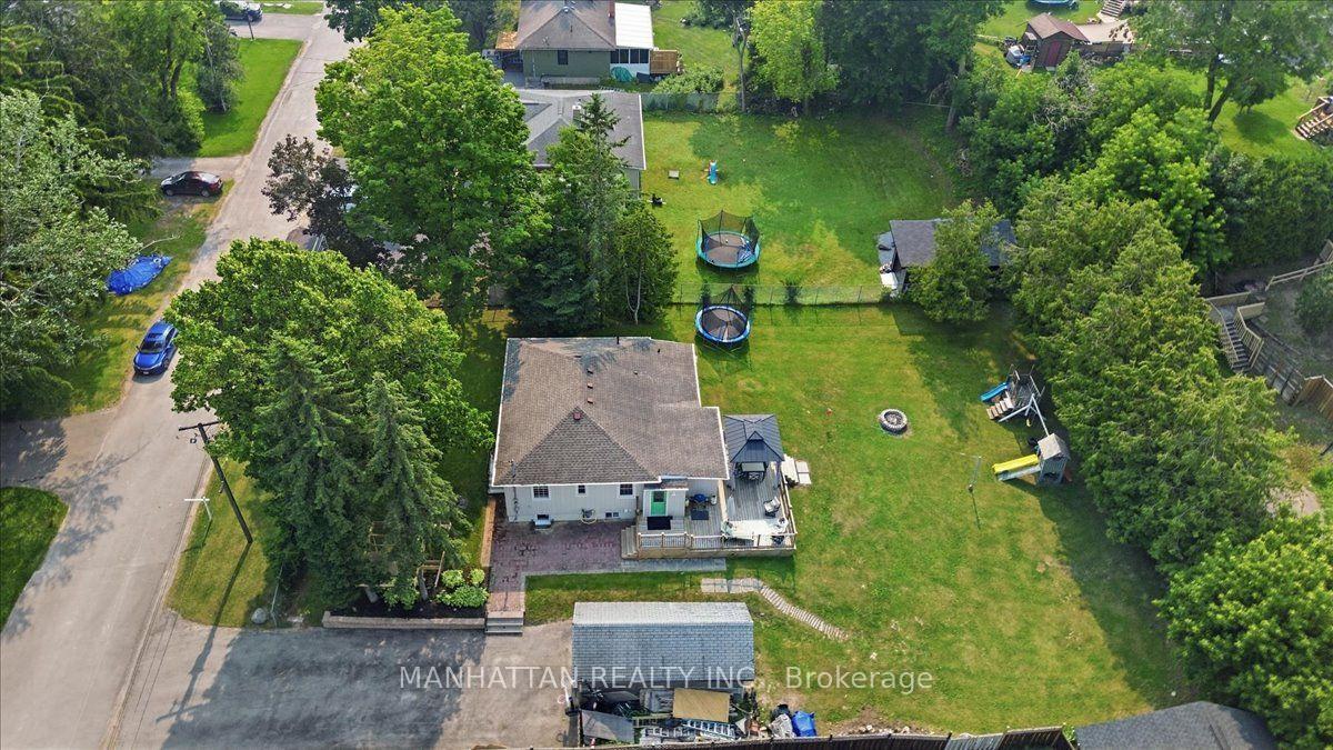 Photo 53 of 10 Victor Drive, Whitchurch-Stouffville, Rural Whitchurch-Stouffville — HOMEH
