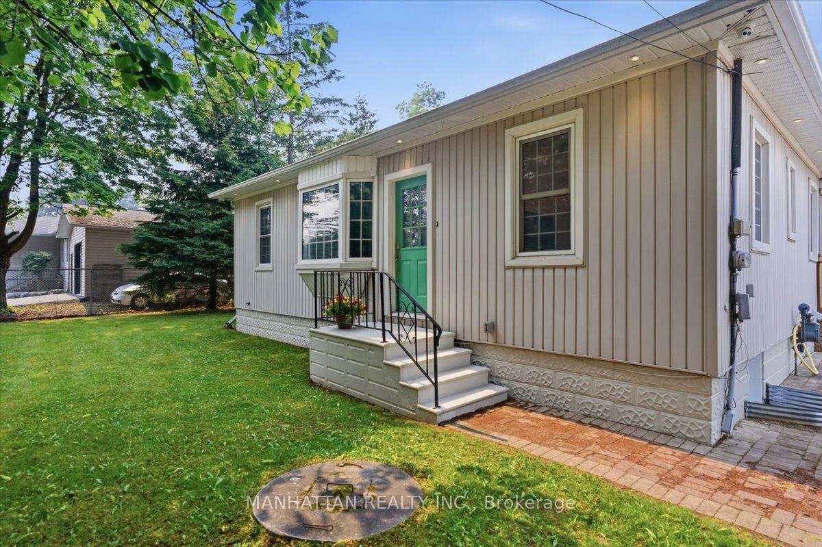 Photo 55 of 10 Victor Drive, Whitchurch-Stouffville, Rural Whitchurch-Stouffville — HOMEH