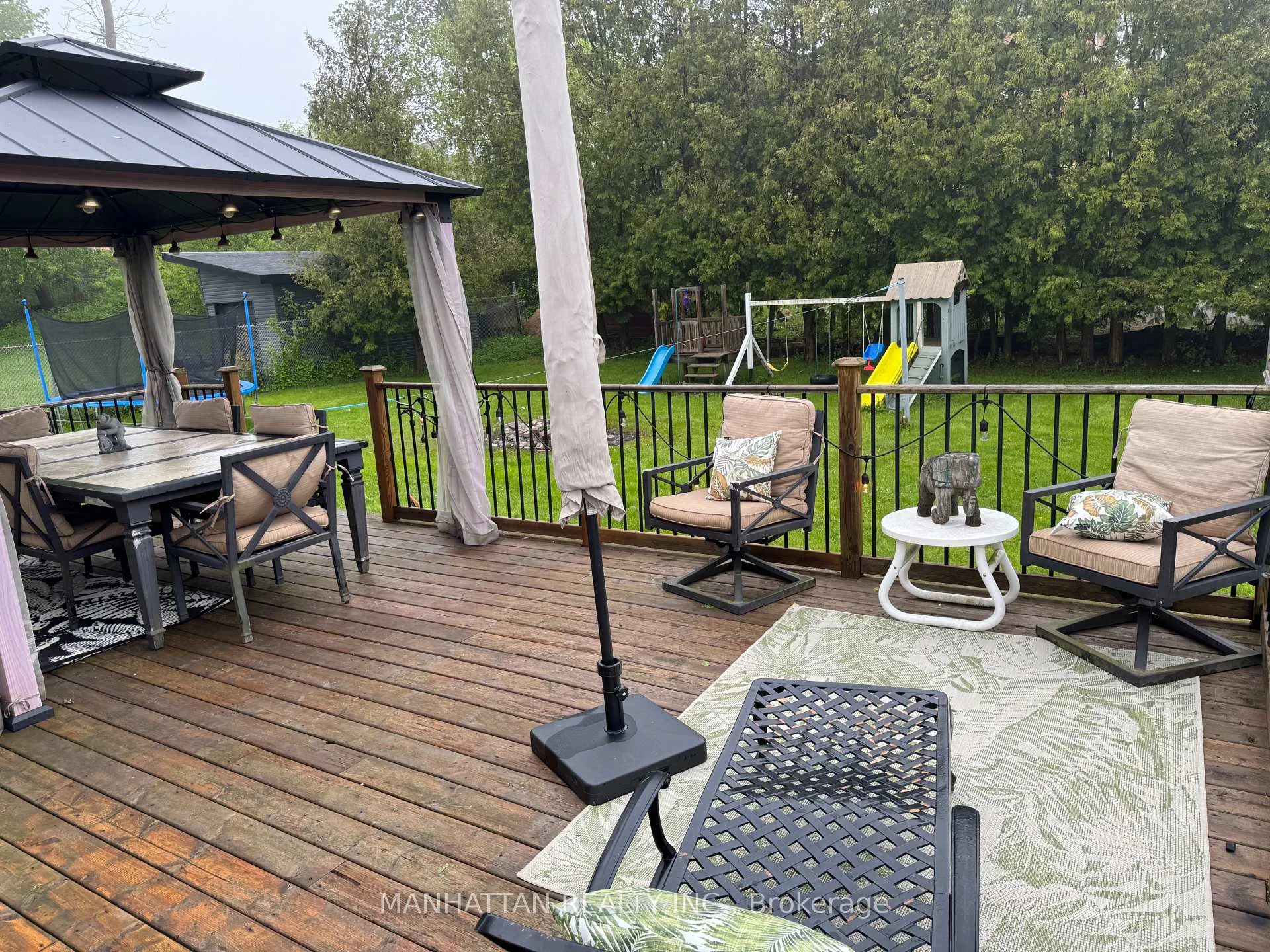 Photo 36 of 10 Victor Drive, Whitchurch-Stouffville, Rural Whitchurch-Stouffville — HOMEH