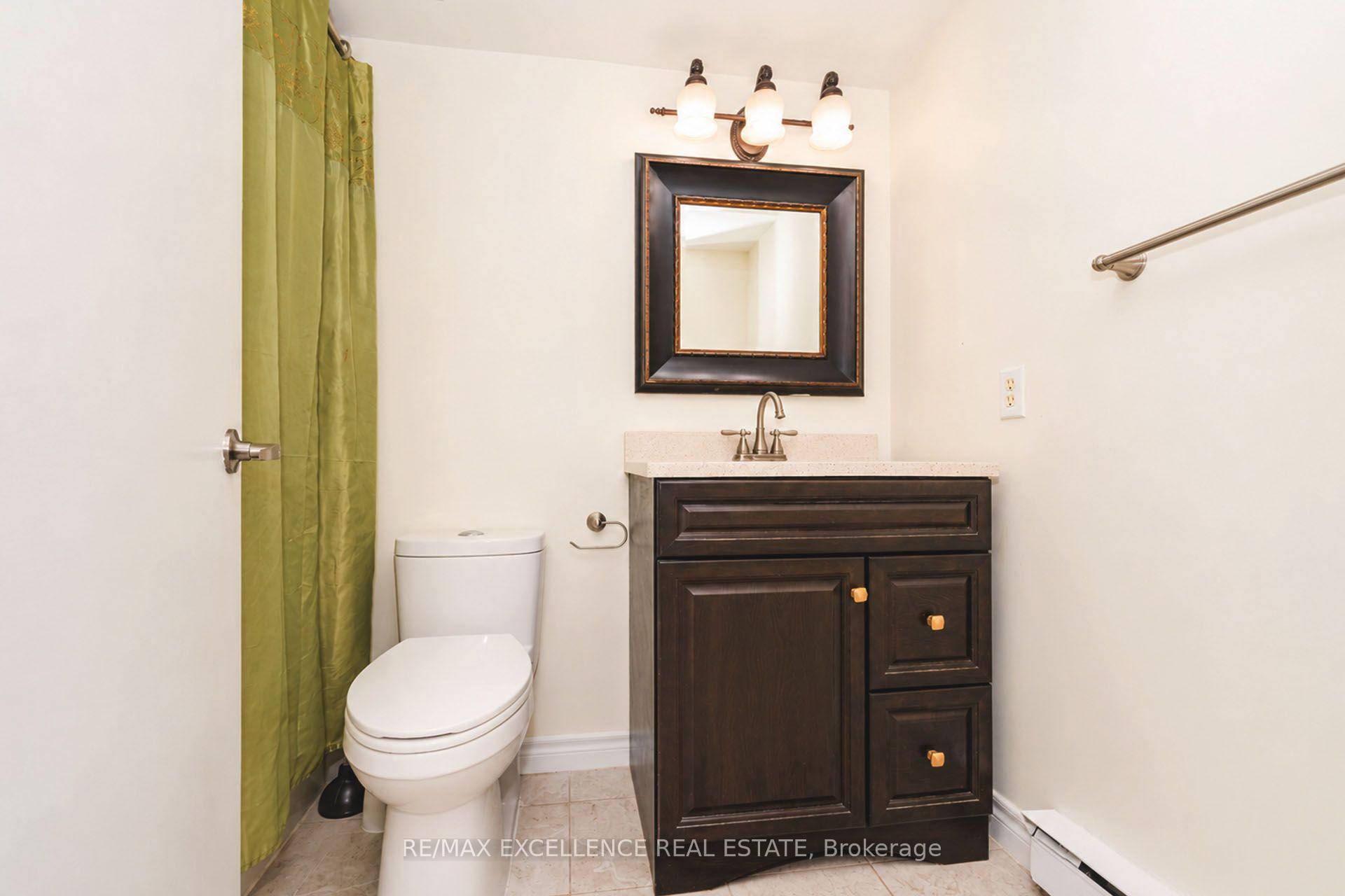 Photo 24 of Unit 202, 4205 Shipp Drive, Mississauga, City Centre — HOMEH