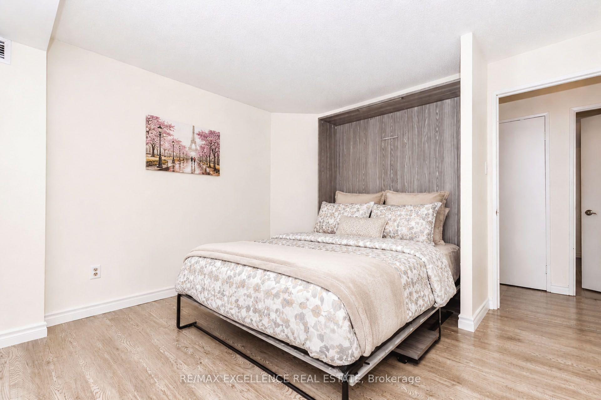 Photo 26 of Unit 202, 4205 Shipp Drive, Mississauga, City Centre — HOMEH