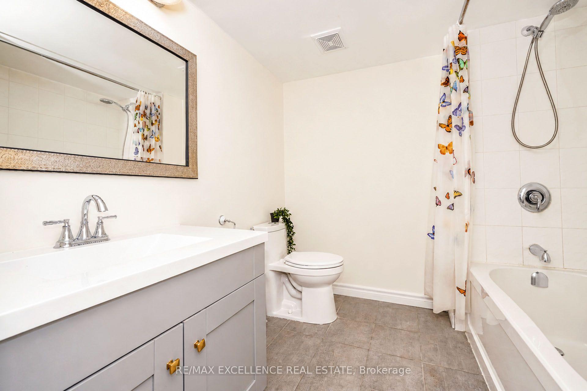 Photo 28 of Unit 202, 4205 Shipp Drive, Mississauga, City Centre — HOMEH