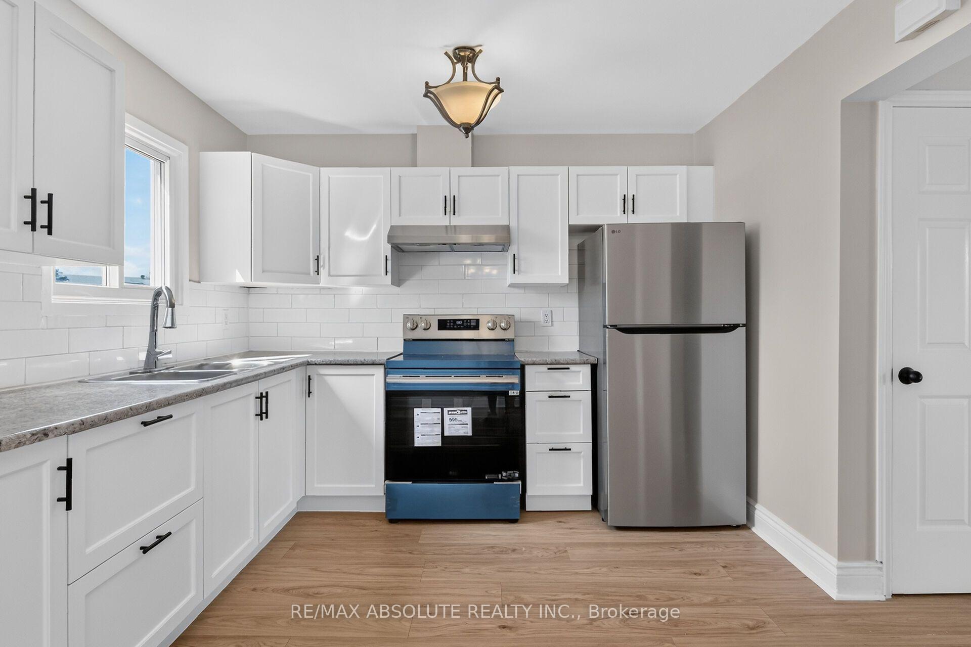 Photo 8 of Unit 49, 3266 Uplands Drive, Ottawa, Hunt Club — HOMEH