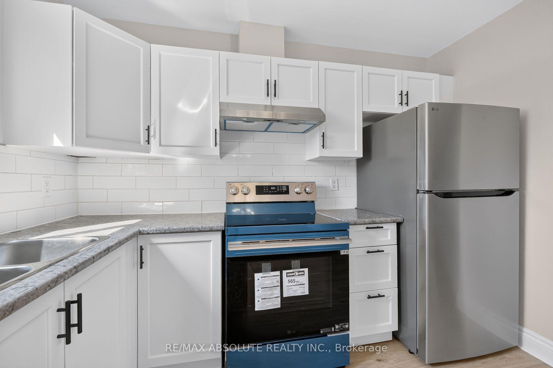 Photo 9 of Unit 49, 3266 Uplands Drive, Ottawa, Hunt Club — HOMEH