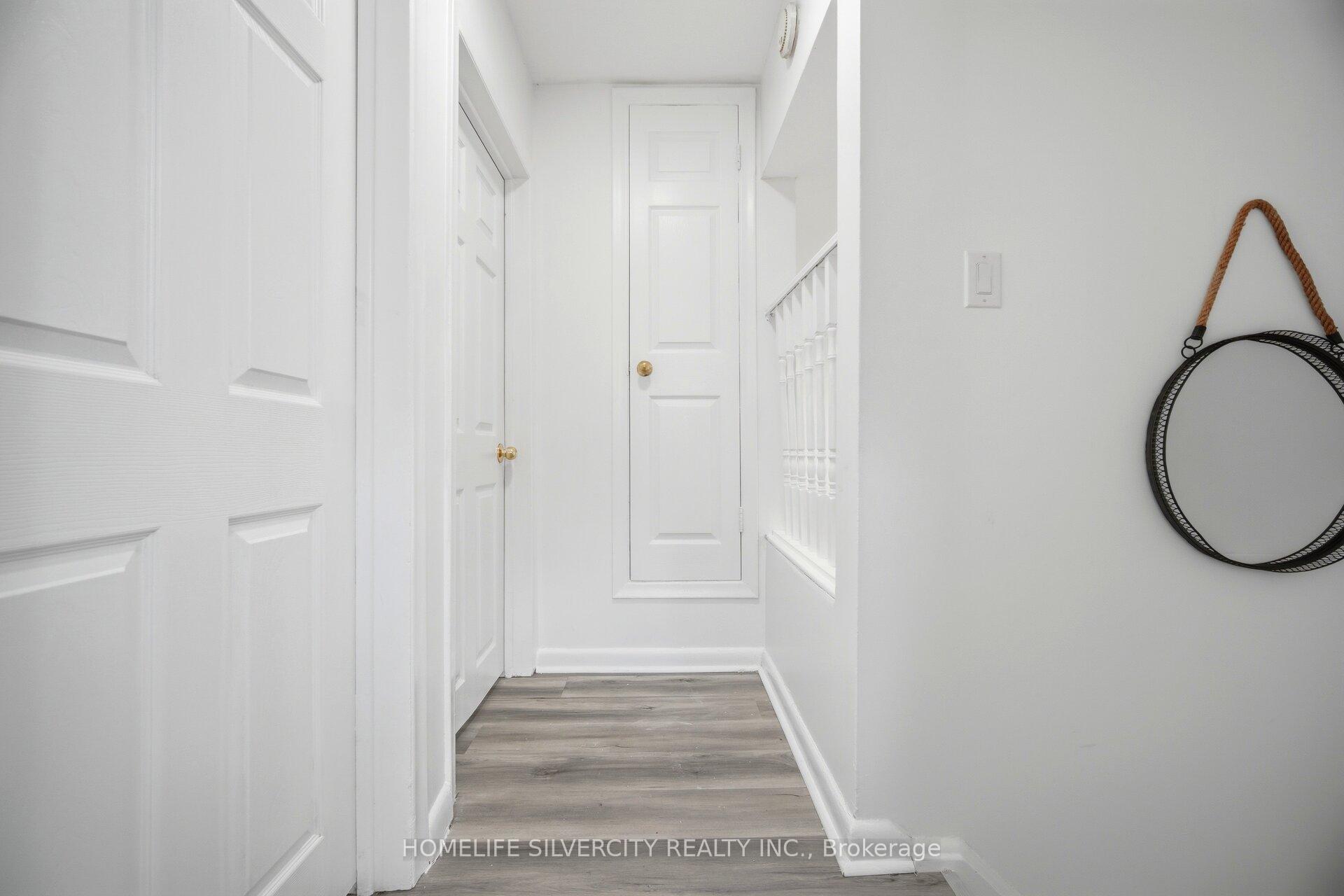 Photo 23 of 29 Brookmere Road, Etobicoke, Rexdale-Kipling — HOMEH
