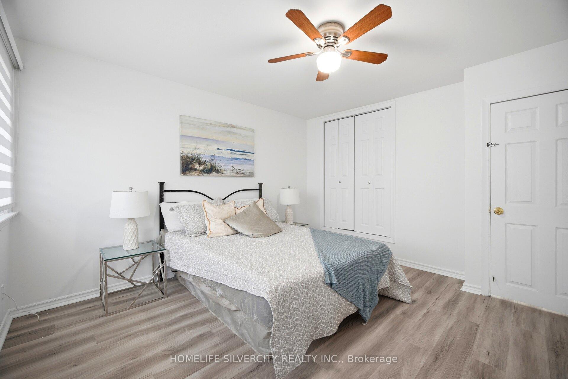 Photo 25 of 29 Brookmere Road, Etobicoke, Rexdale-Kipling — HOMEH