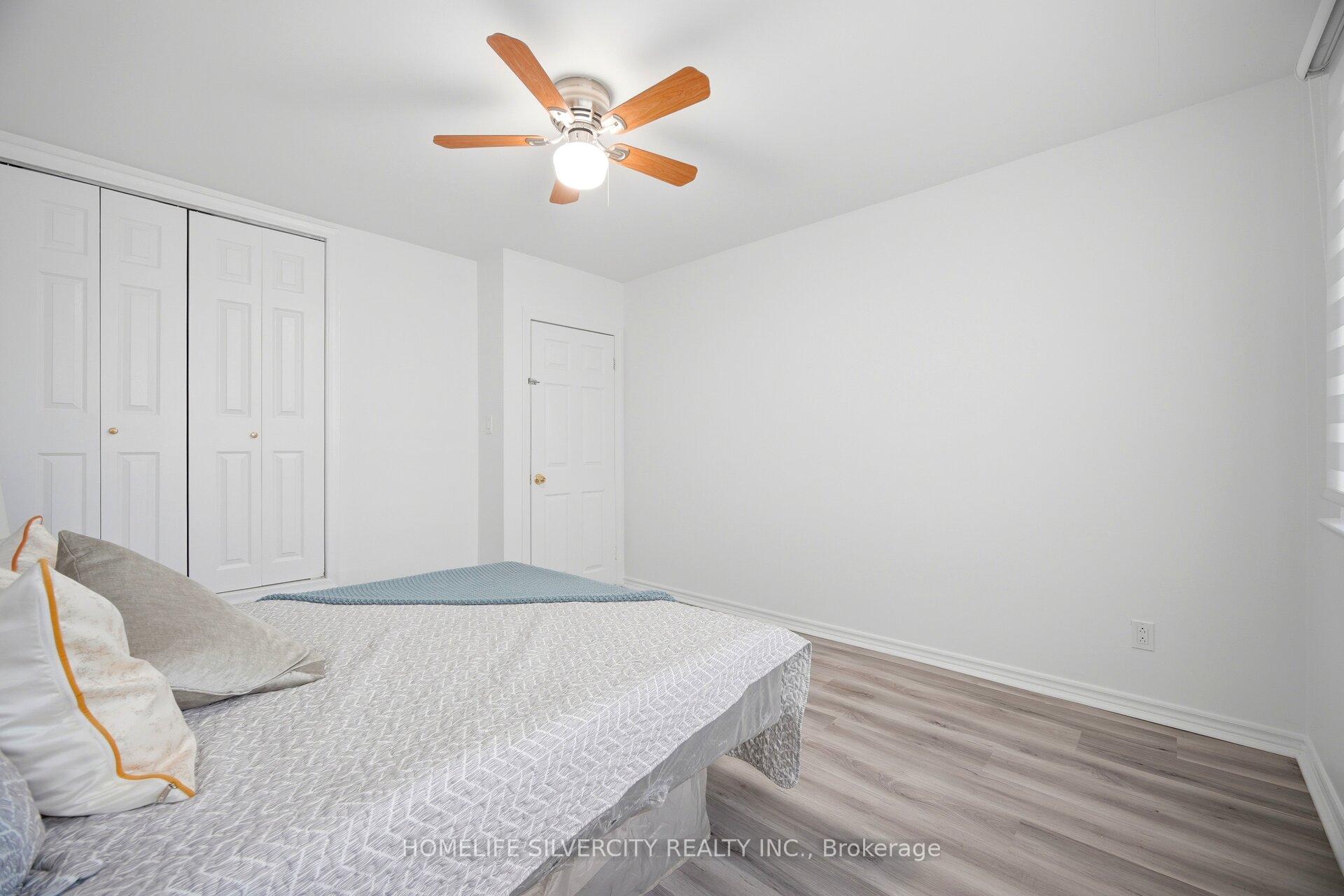 Photo 26 of 29 Brookmere Road, Etobicoke, Rexdale-Kipling — HOMEH