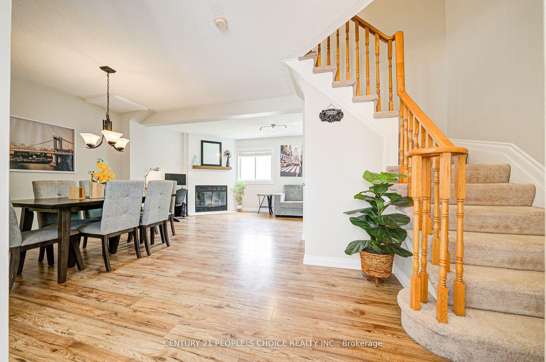 Photo 6 of 83 Corey Circle, Halton Hills, Georgetown — HOMEH
