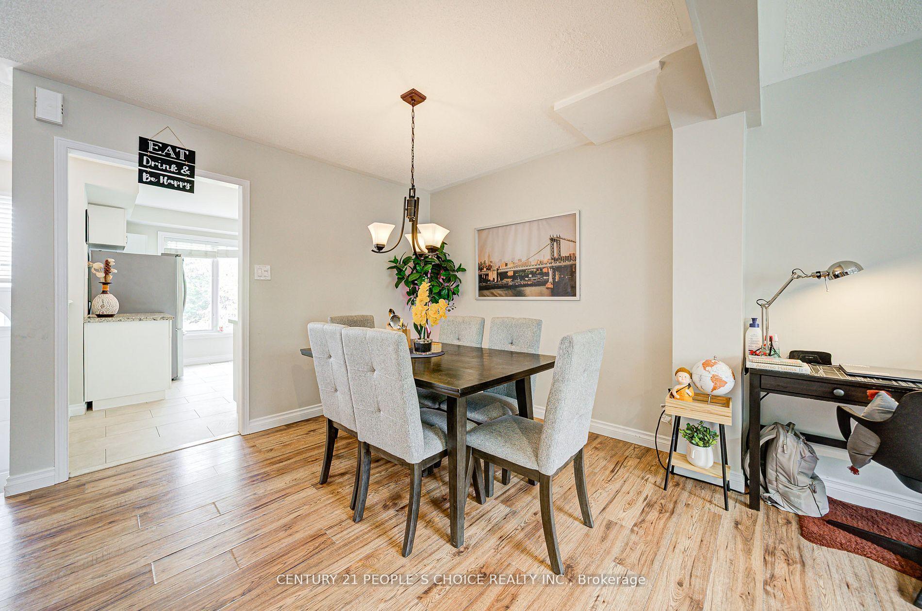 Photo 8 of 83 Corey Circle, Halton Hills, Georgetown — HOMEH