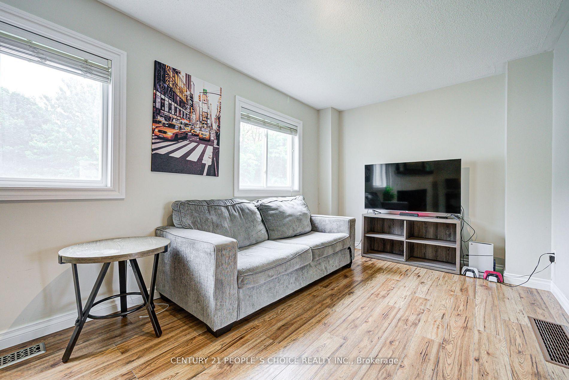 Photo 14 of 83 Corey Circle, Halton Hills, Georgetown — HOMEH
