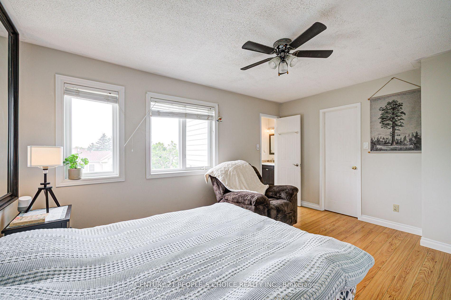 Photo 29 of 83 Corey Circle, Halton Hills, Georgetown — HOMEH
