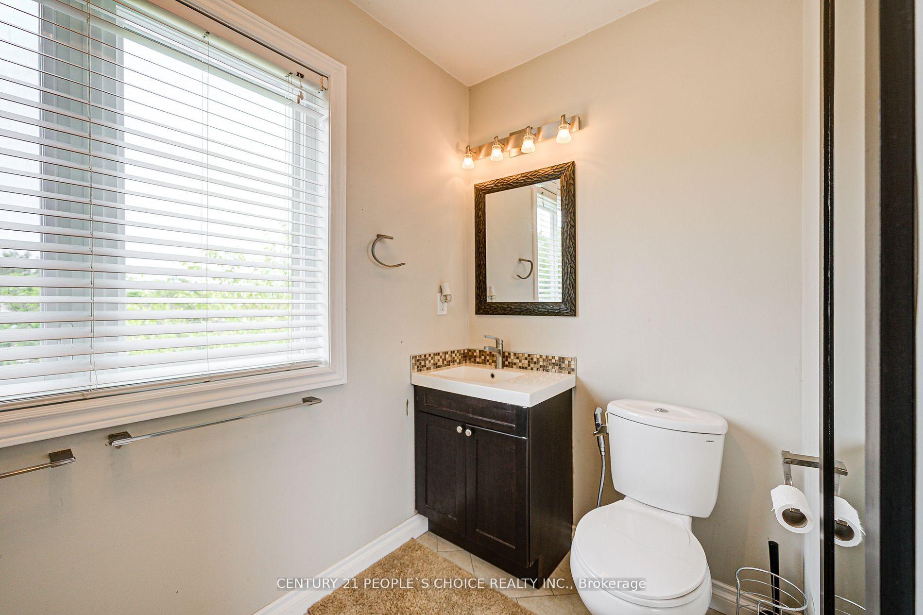 Photo 30 of 83 Corey Circle, Halton Hills, Georgetown — HOMEH