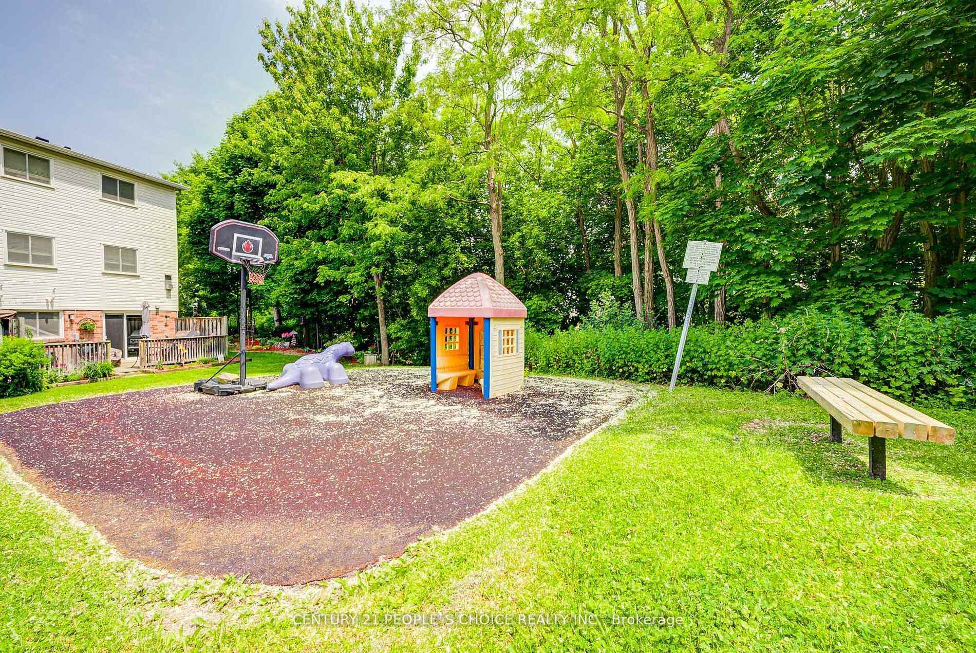 Photo 49 of 83 Corey Circle, Halton Hills, Georgetown — HOMEH