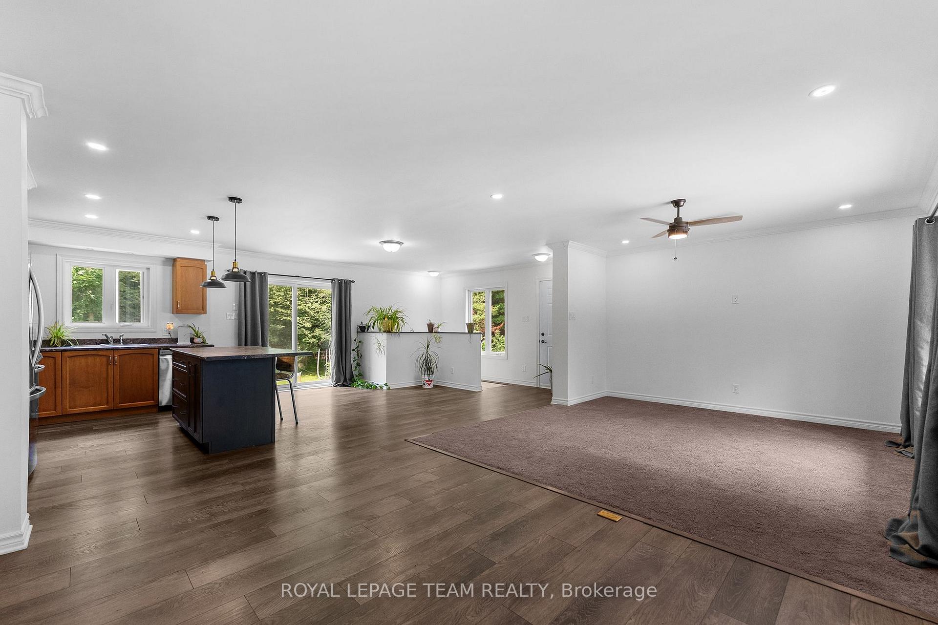 Photo 8 of 405 Calvin Road, Whitewater Region, Whitewater Region — HOMEH