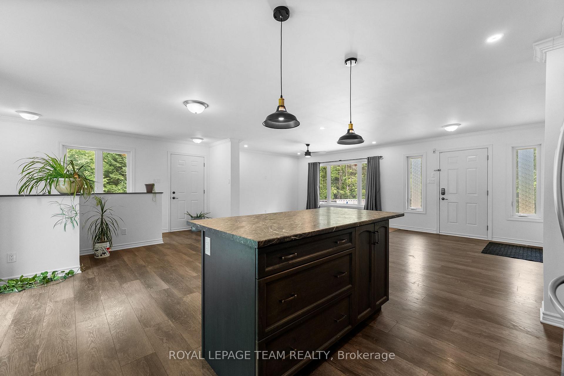 Photo 10 of 405 Calvin Road, Whitewater Region, Whitewater Region — HOMEH