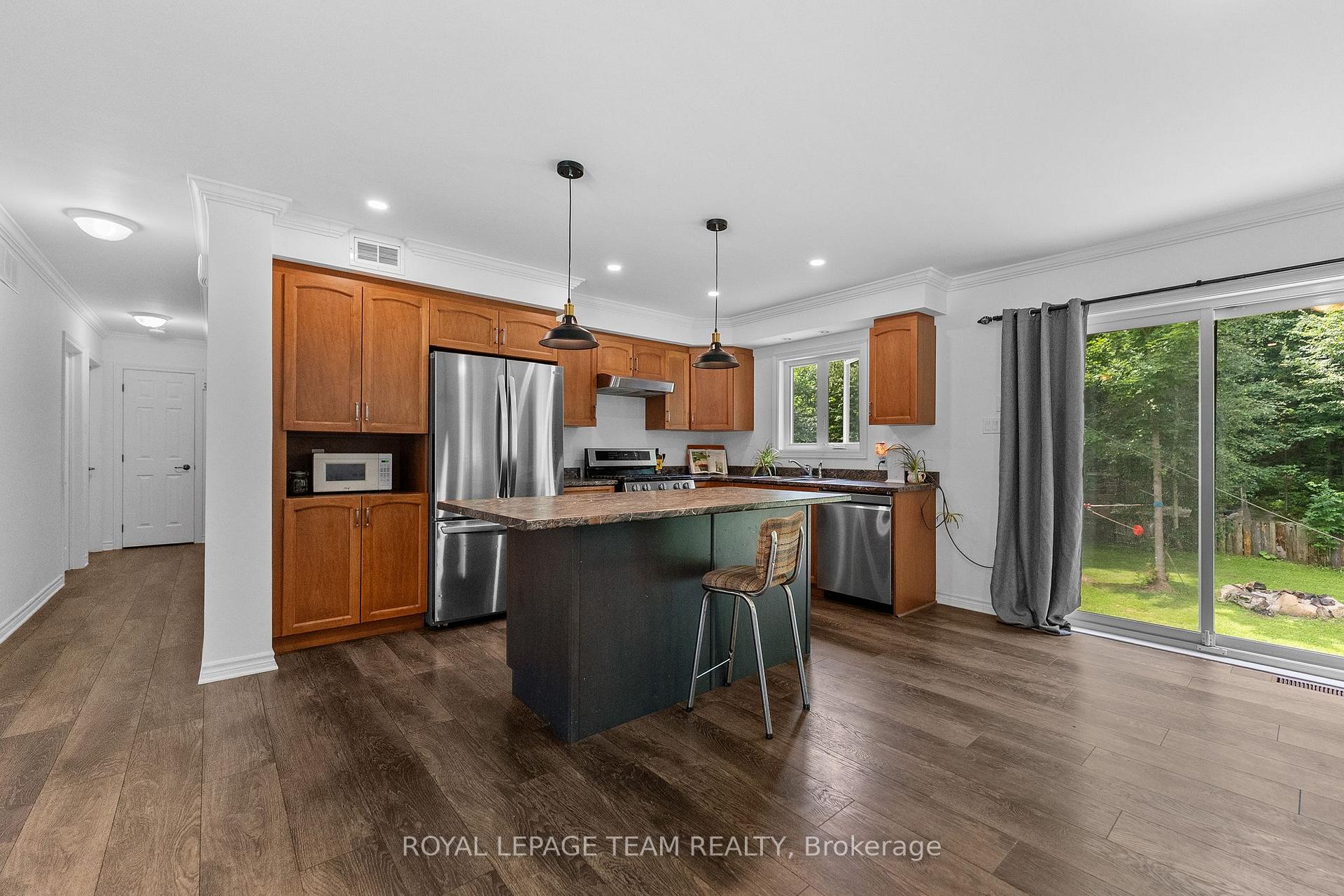 Photo 14 of 405 Calvin Road, Whitewater Region, Whitewater Region — HOMEH