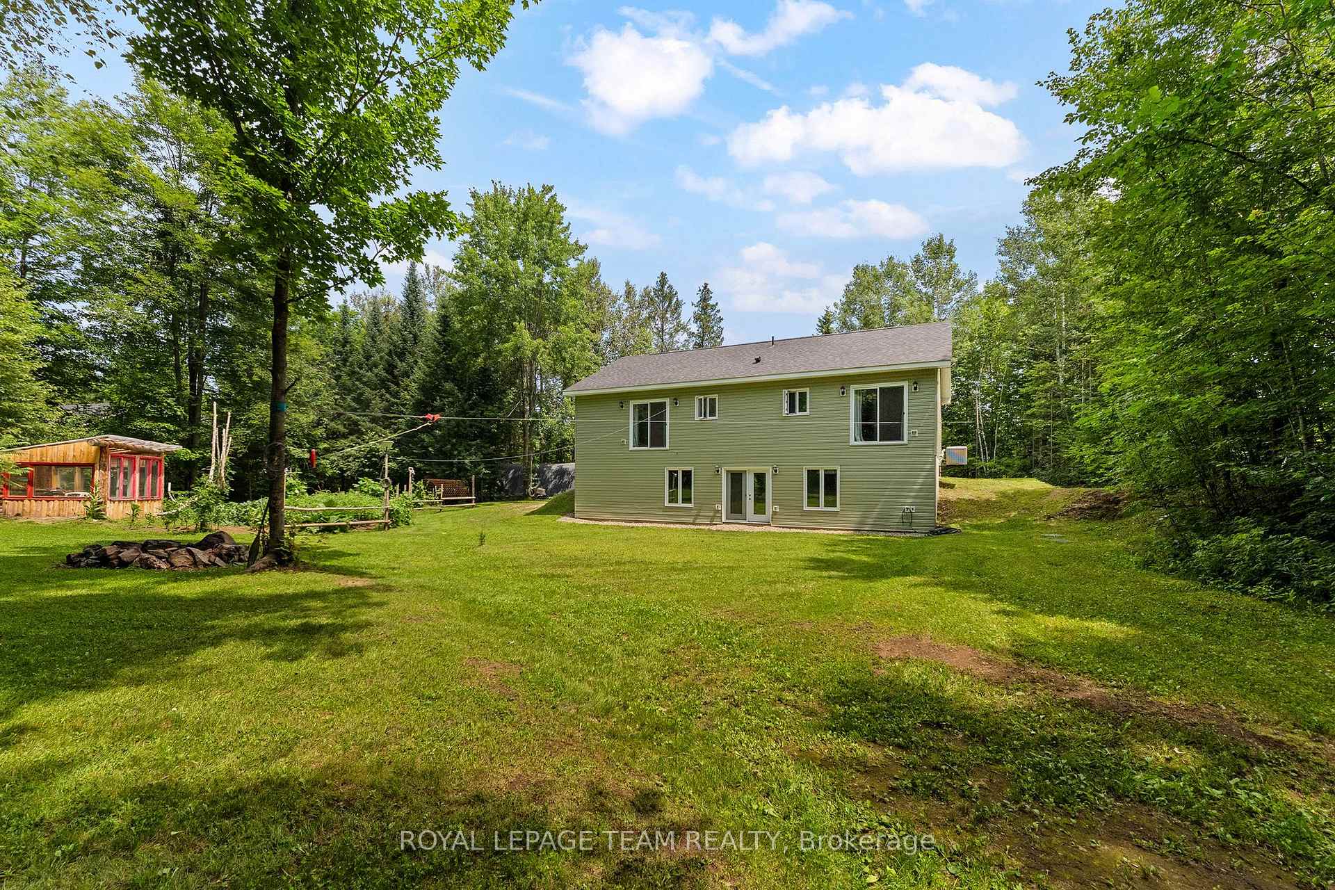 Photo 27 of 405 Calvin Road, Whitewater Region, Whitewater Region — HOMEH