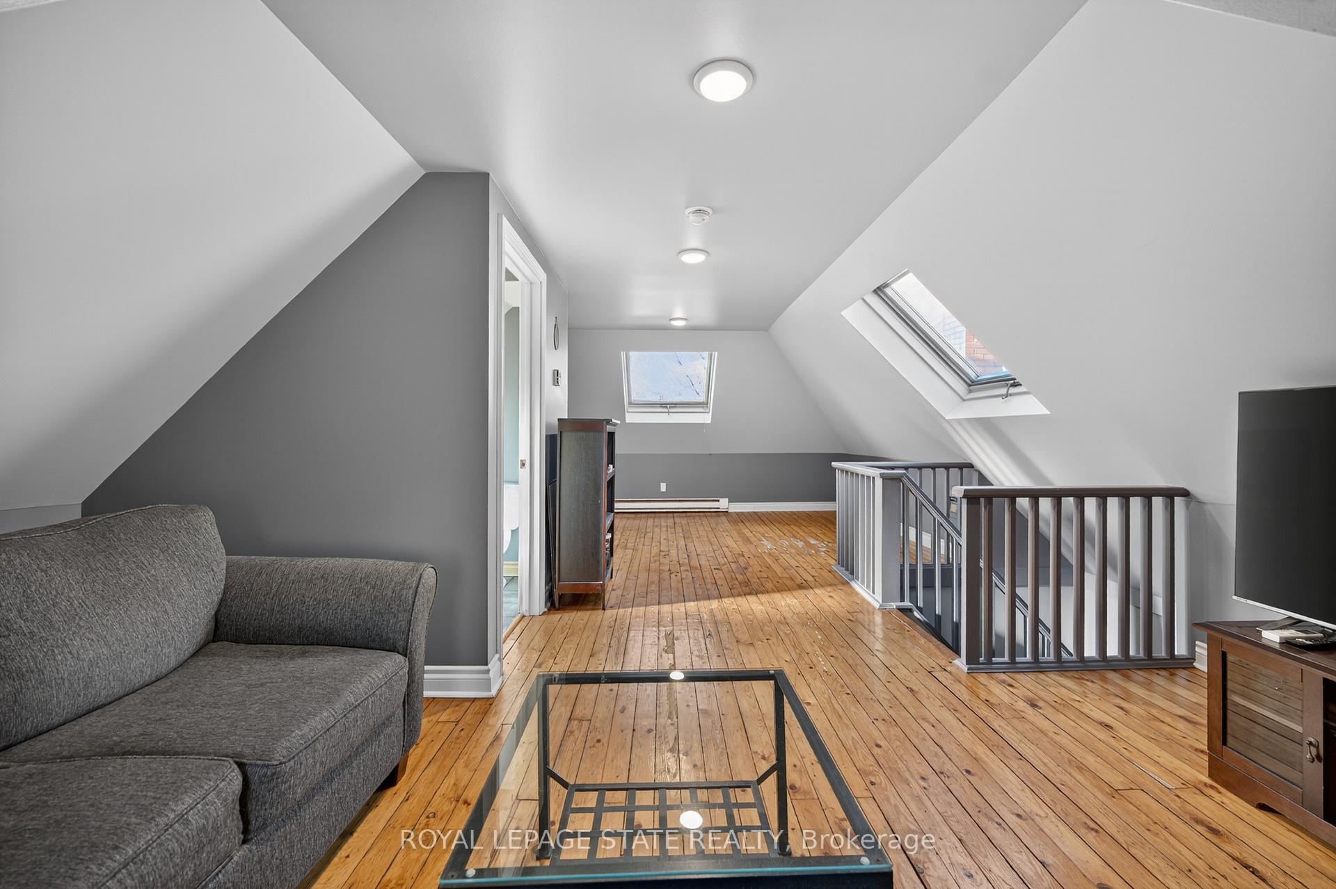 Photo 31 of 90 Blake Street, Hamilton, Blakeley — HOMEH