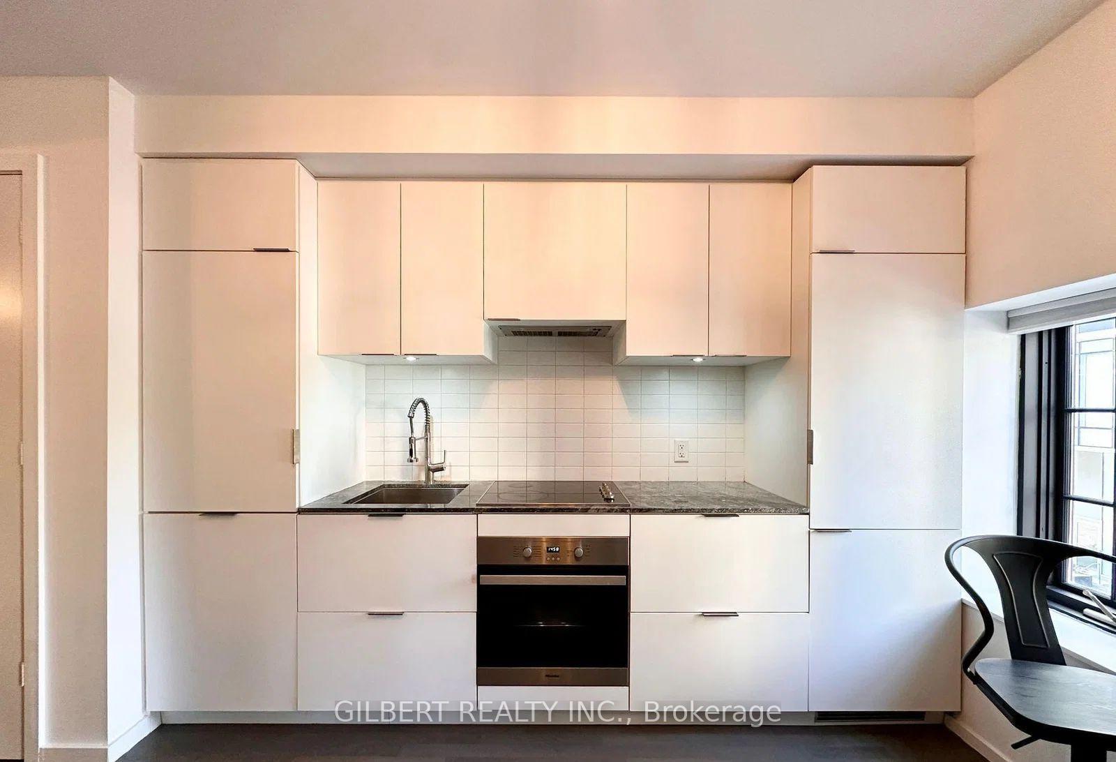 Photo 4 of Unit 325, 5 St Joseph Street, Toronto, Bay Street Corridor — HOMEH