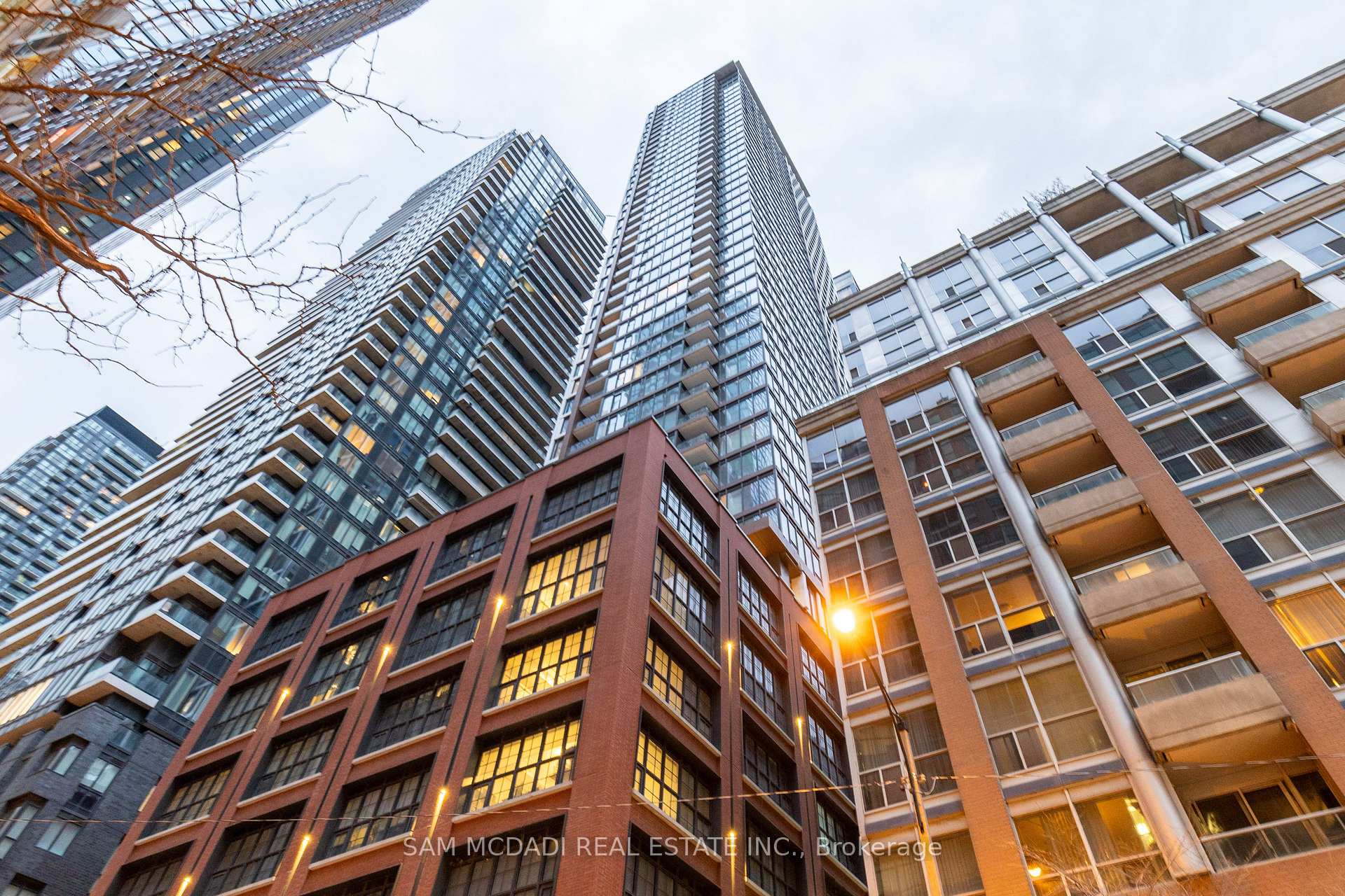 Front of Unit 2911, 55 Mercer Street