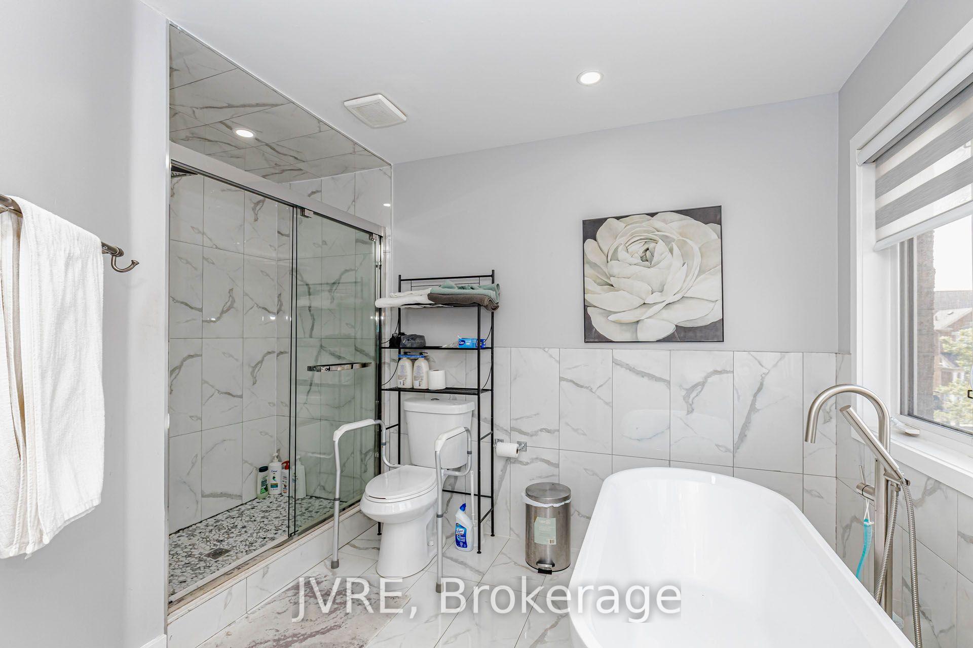 Photo 26 of 12 Peppermint Close, Brampton, Bram East — HOMEH