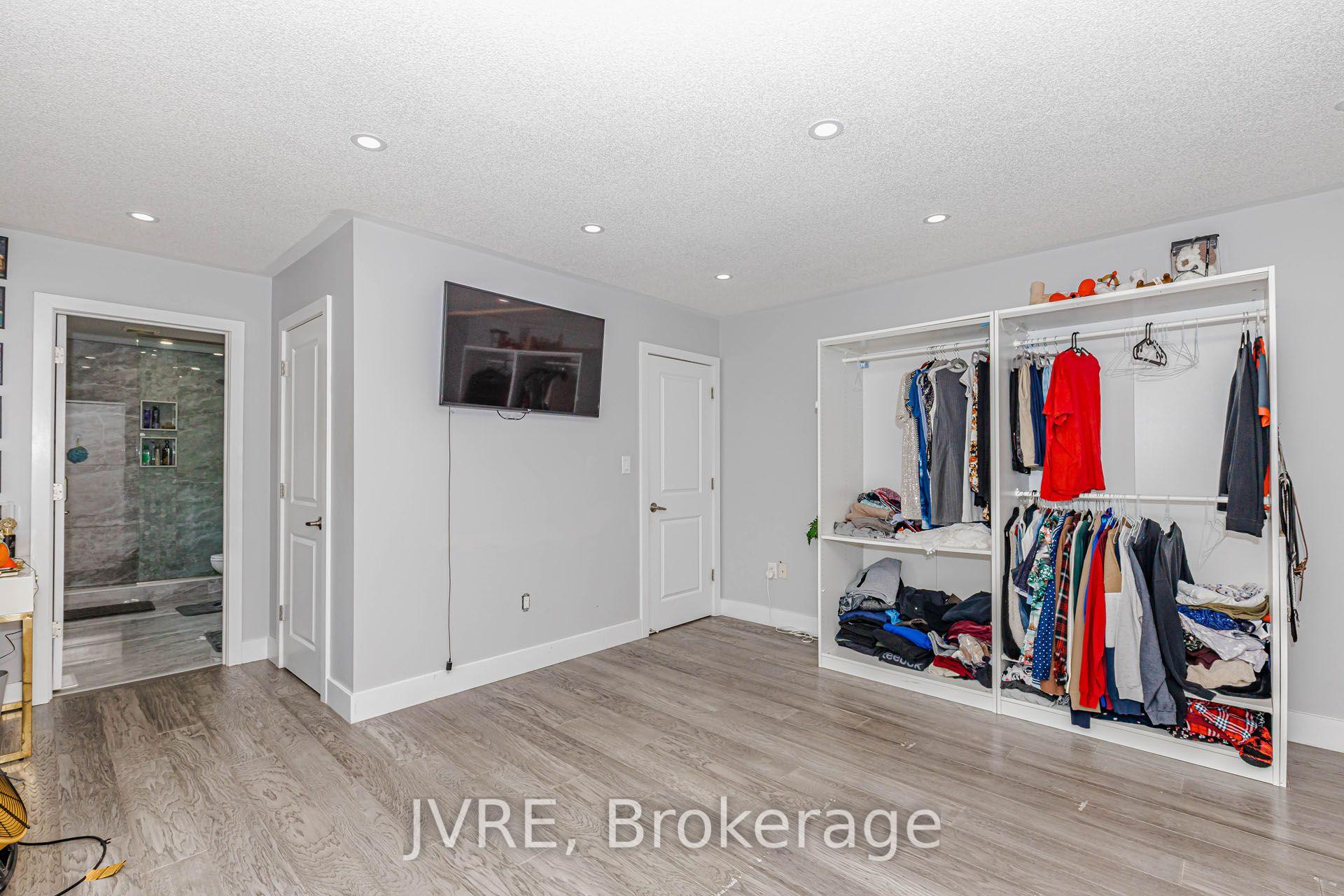 Photo 34 of 12 Peppermint Close, Brampton, Bram East — HOMEH