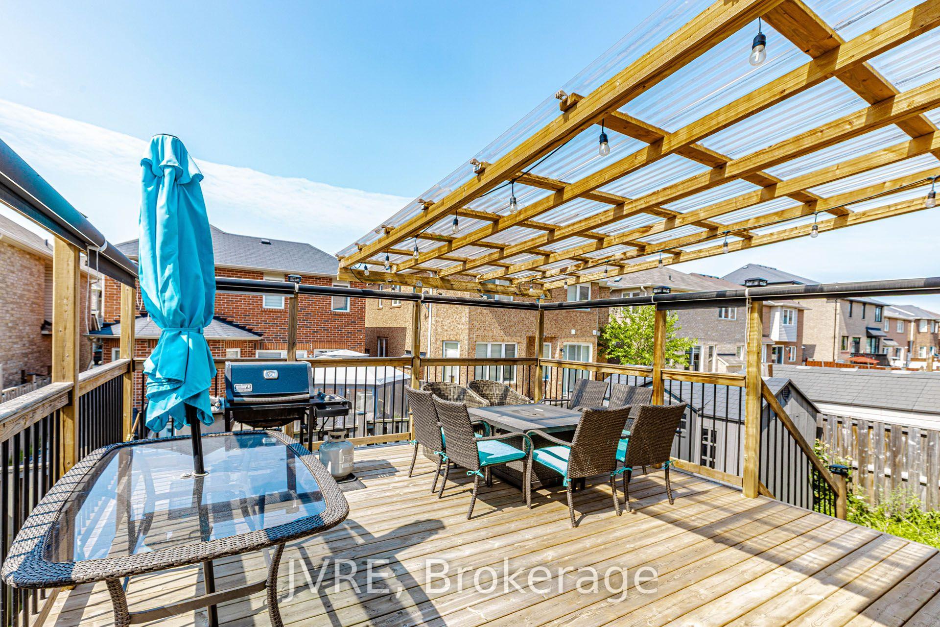 Photo 39 of 12 Peppermint Close, Brampton, Bram East — HOMEH