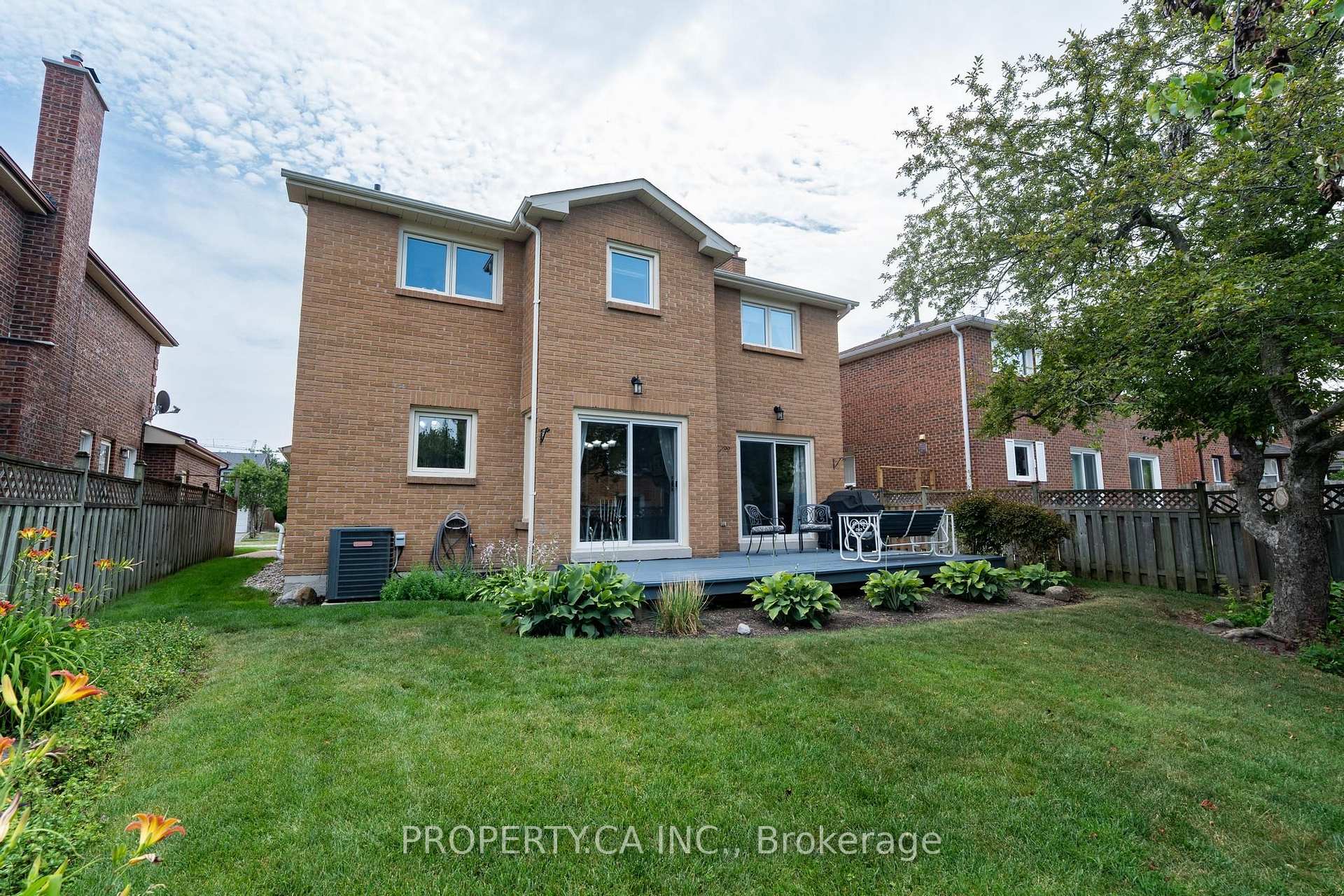 Photo 33 of 40 Buchanan Drive, Markham, Unionville — HOMEH