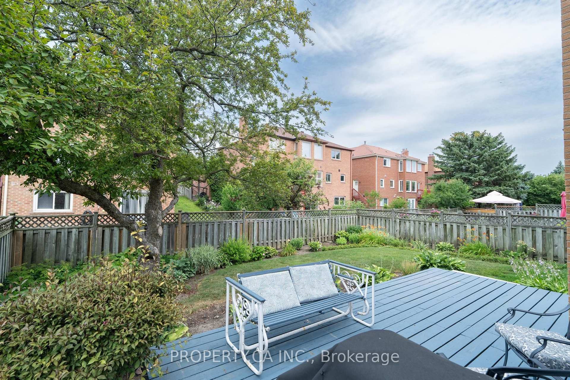 Photo 35 of 40 Buchanan Drive, Markham, Unionville — HOMEH