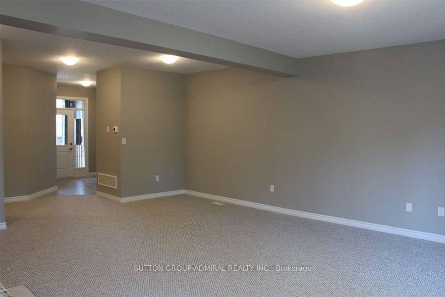 Photo 8 of 1035 Wright Drive, Midland — HOMEH