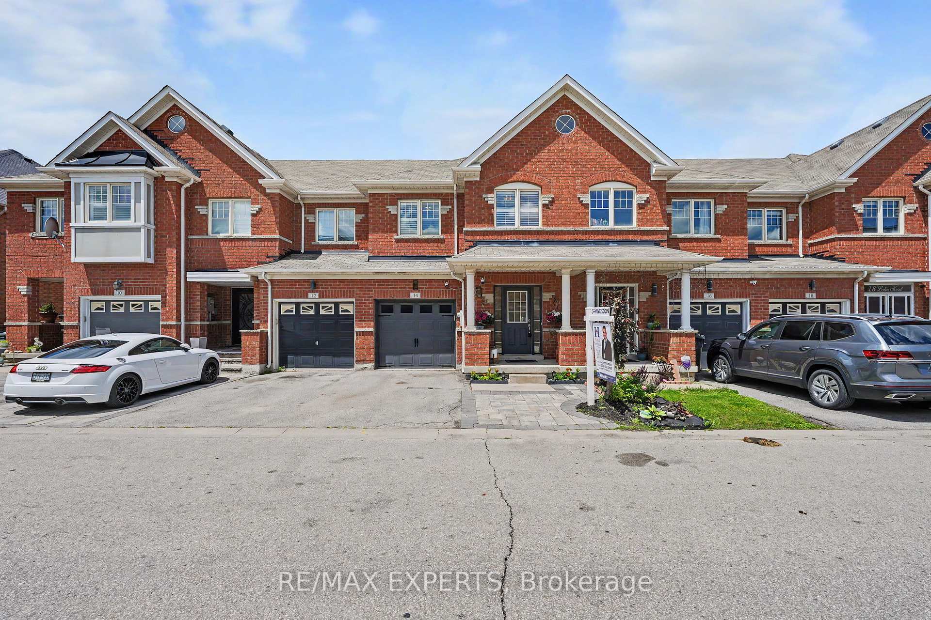 Photo 2 of 14 Lotus Street, Brampton, Bram East — HOMEH