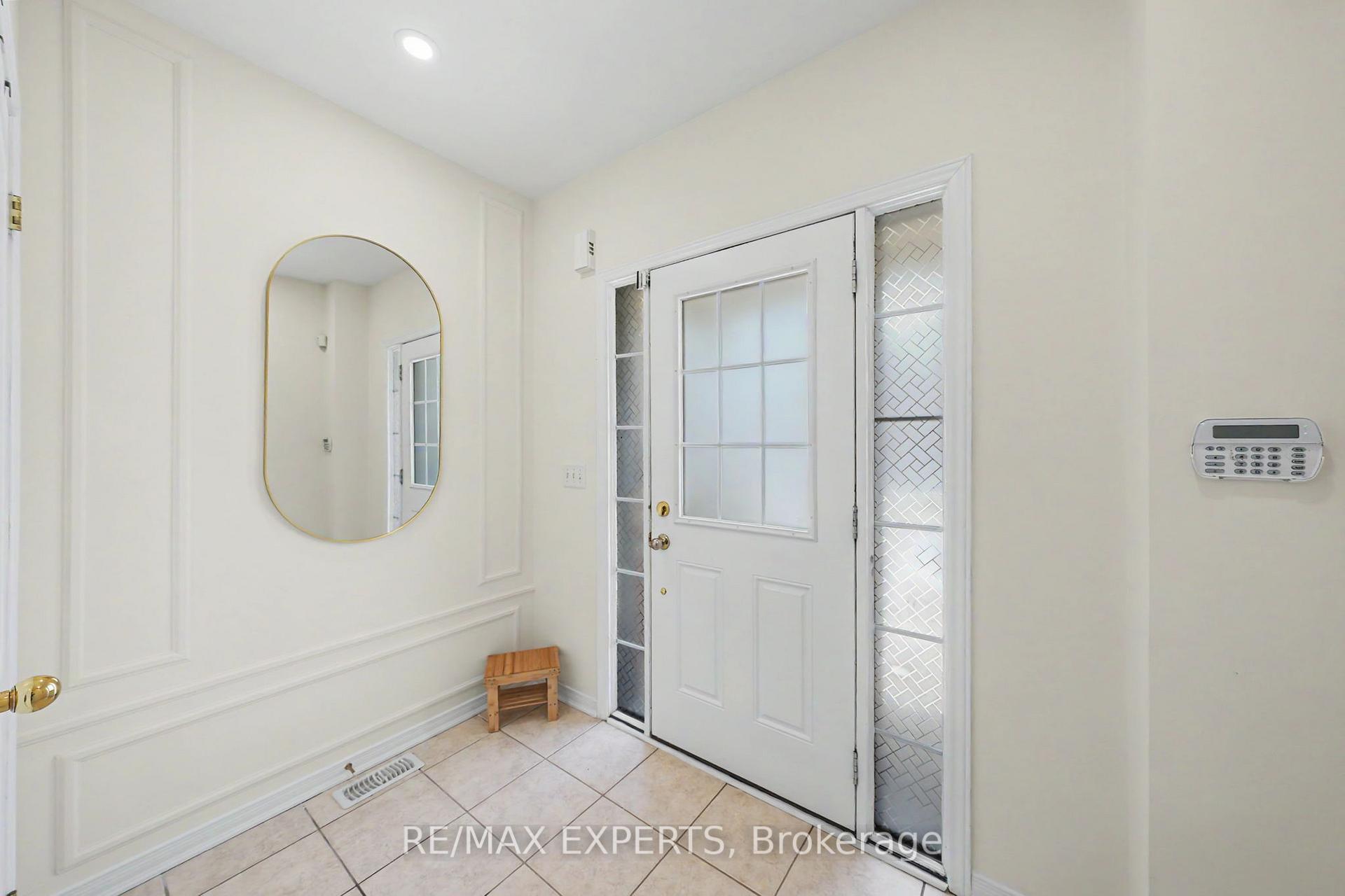 Photo 6 of 14 Lotus Street, Brampton, Bram East — HOMEH