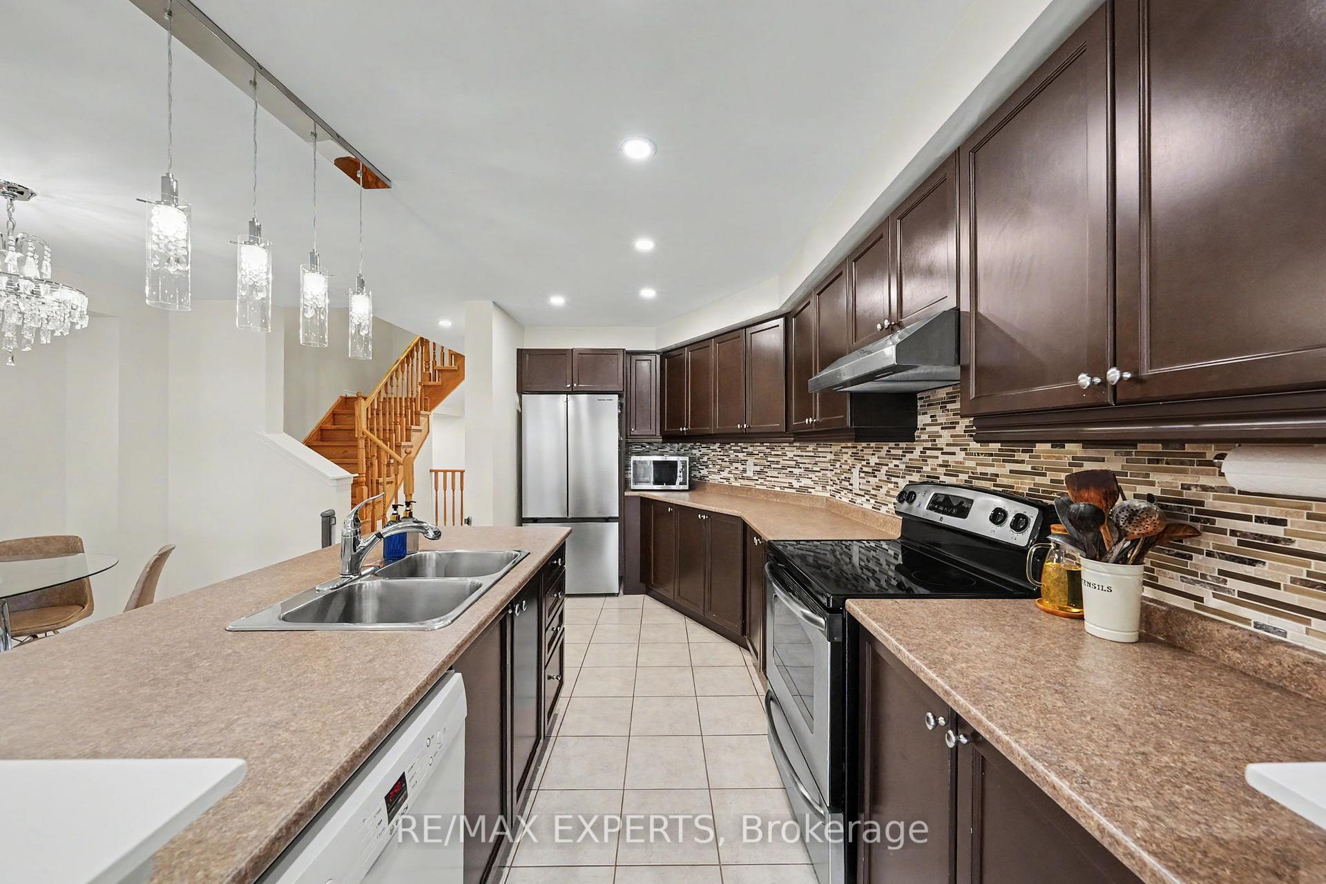 Photo 14 of 14 Lotus Street, Brampton, Bram East — HOMEH
