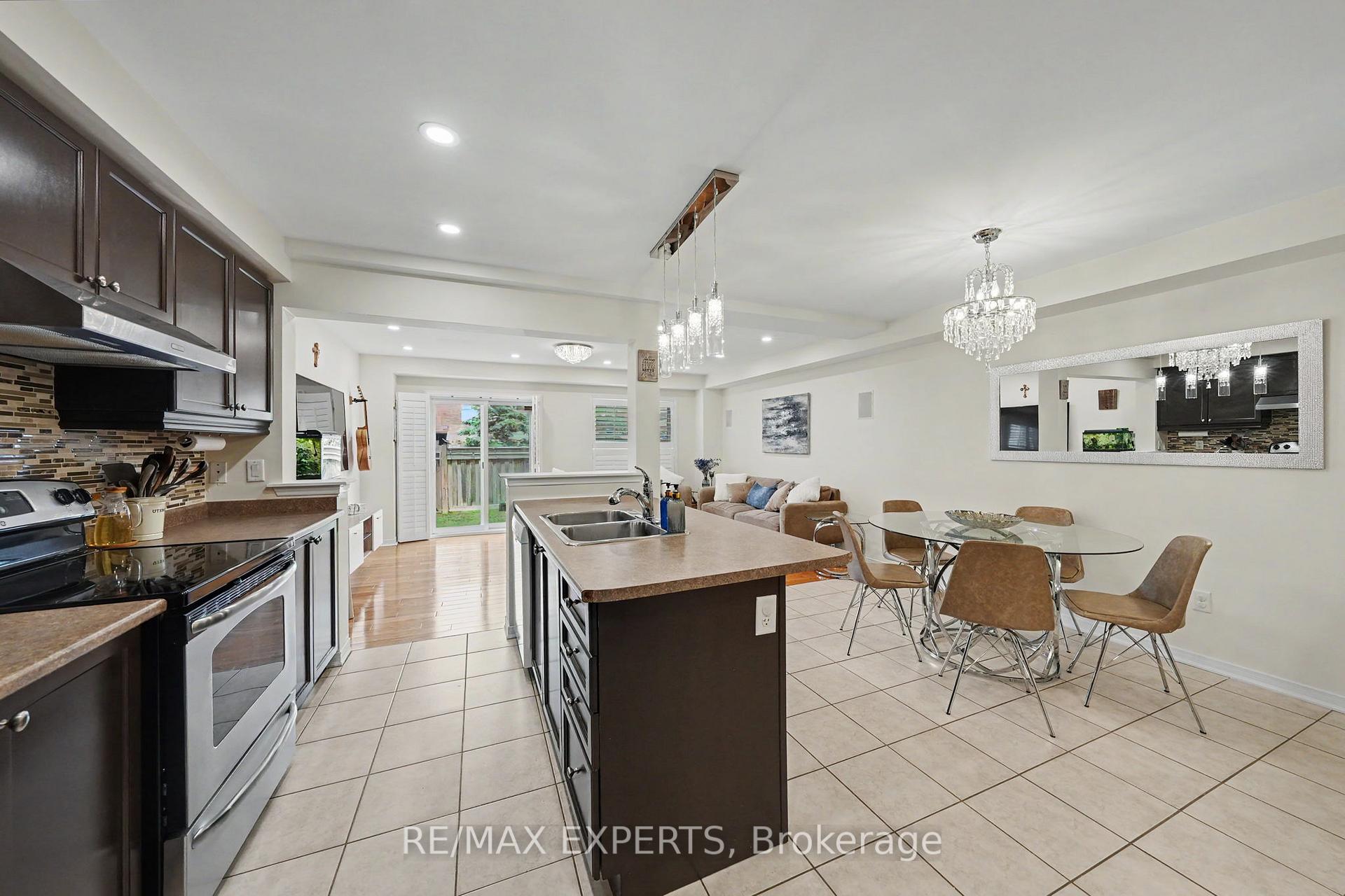 Photo 15 of 14 Lotus Street, Brampton, Bram East — HOMEH