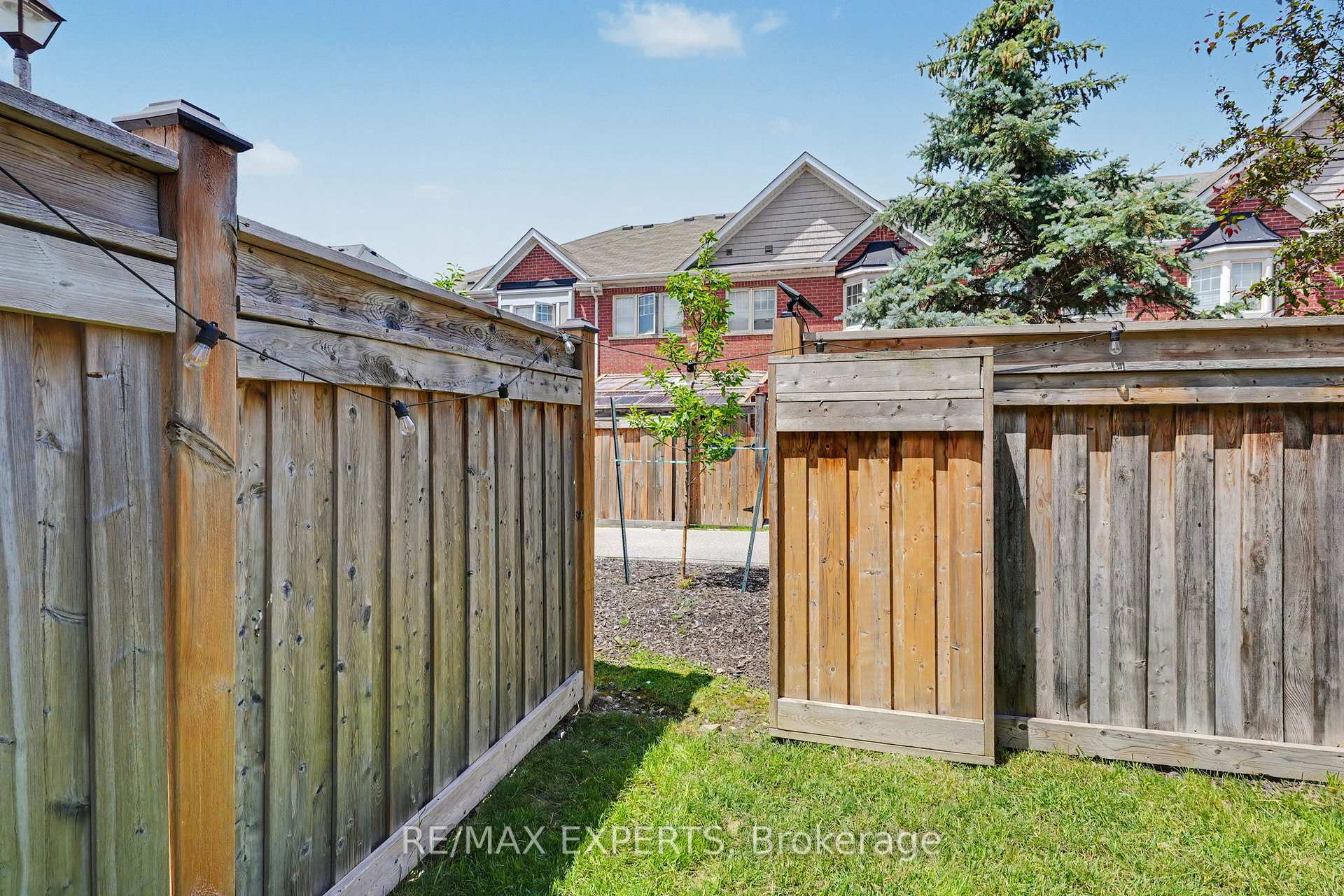 Photo 36 of 14 Lotus Street, Brampton, Bram East — HOMEH