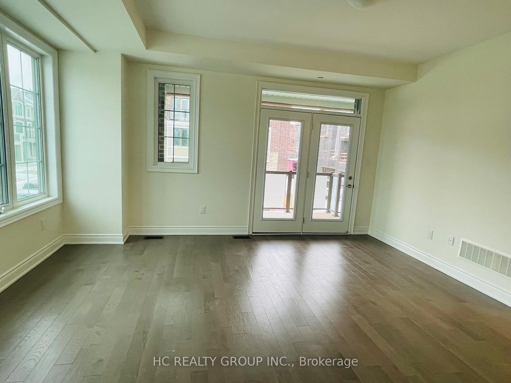 Photo 11 of 117 Thomas Frisby Jr. Crescent, Markham, Victoria Square — HOMEH