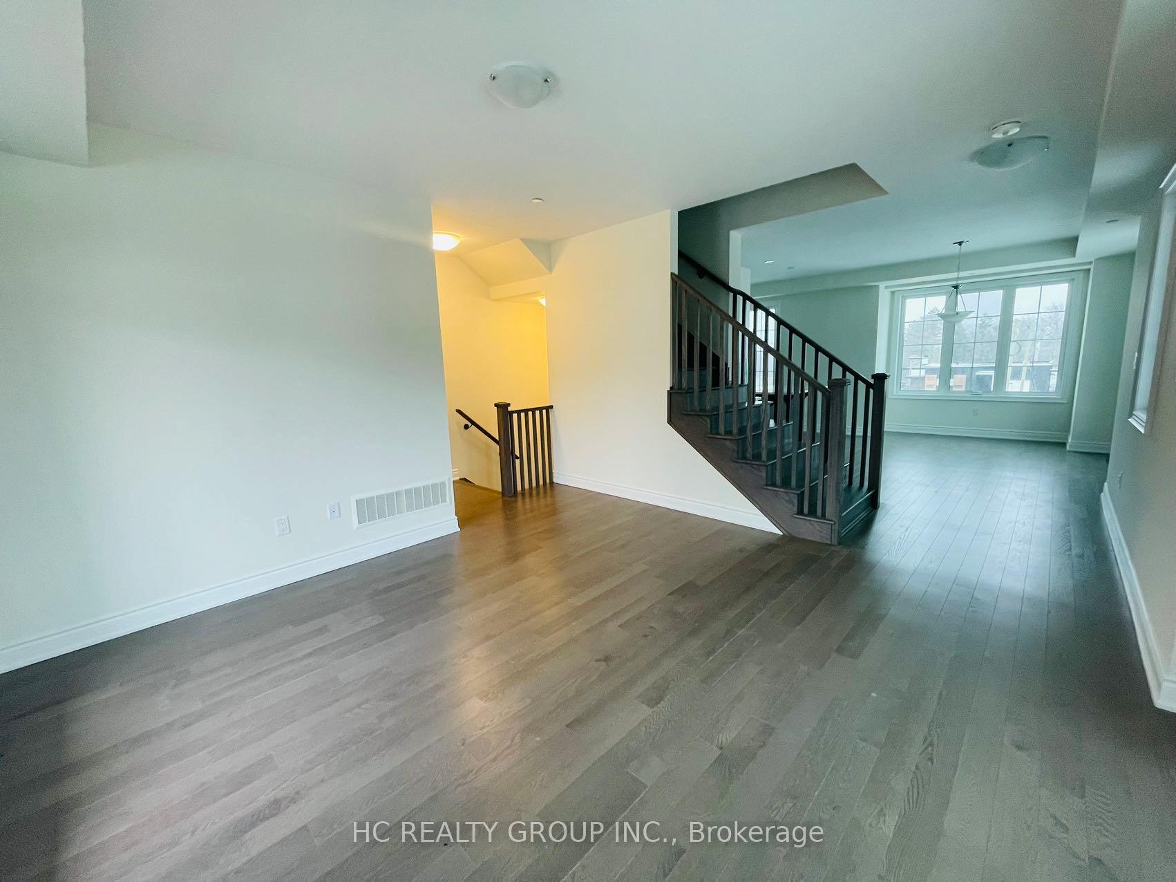 Photo 12 of 117 Thomas Frisby Jr. Crescent, Markham, Victoria Square — HOMEH