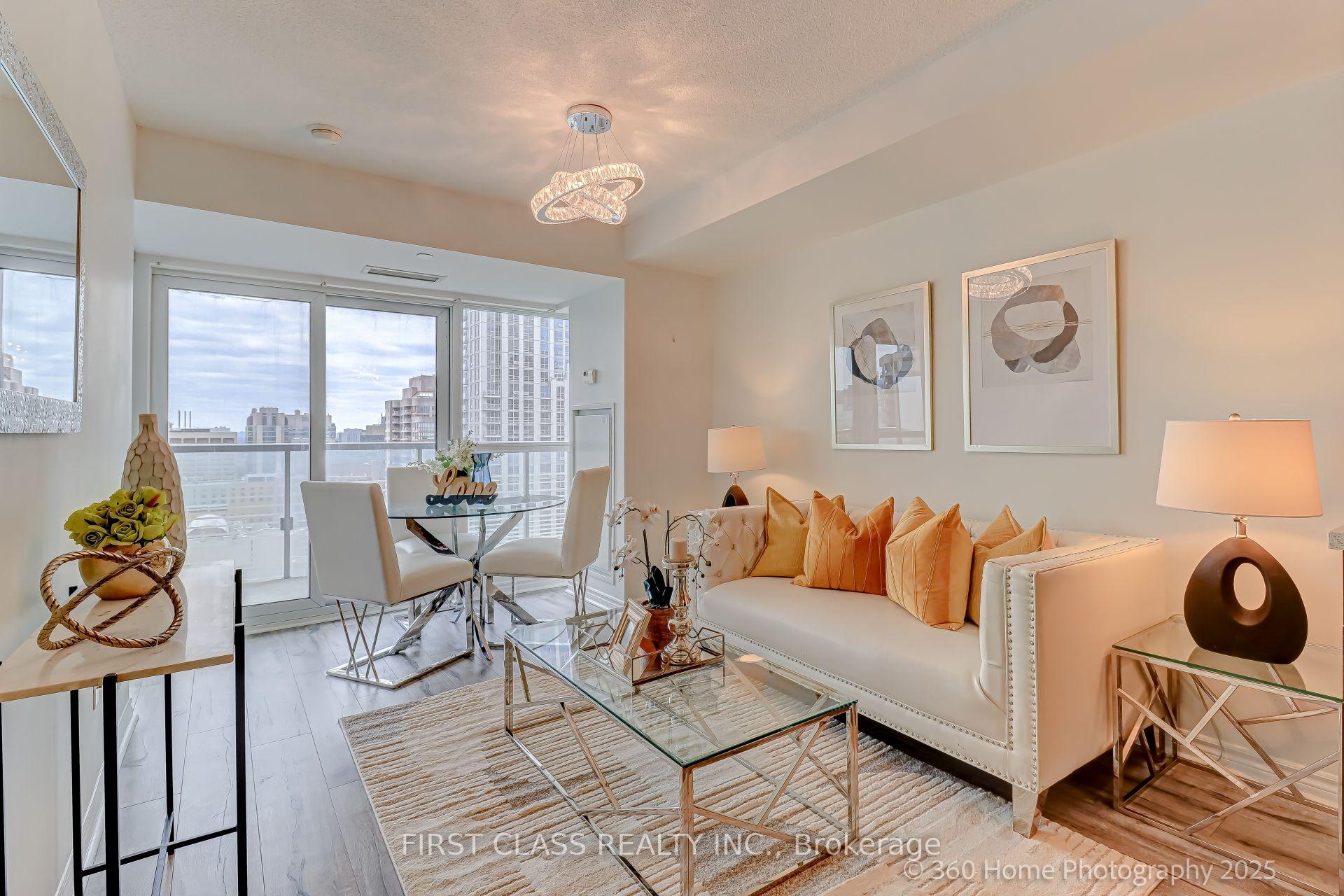 Photo 5 of Unit 2513, 386 Yonge Street, Toronto, Bay Street Corridor — HOMEH