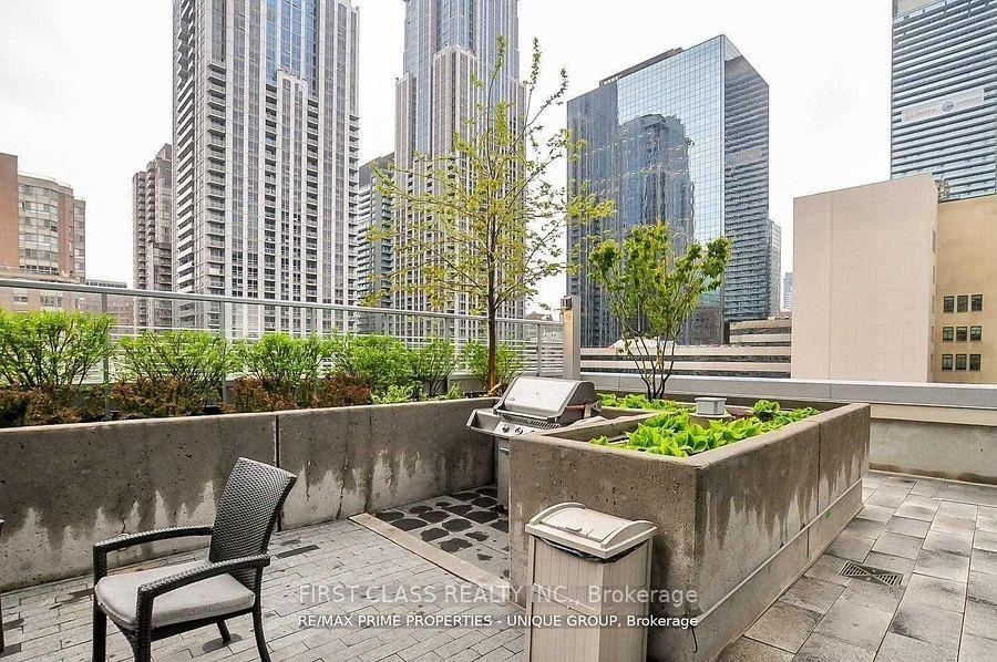 Photo 19 of Unit 2513, 386 Yonge Street, Toronto, Bay Street Corridor — HOMEH
