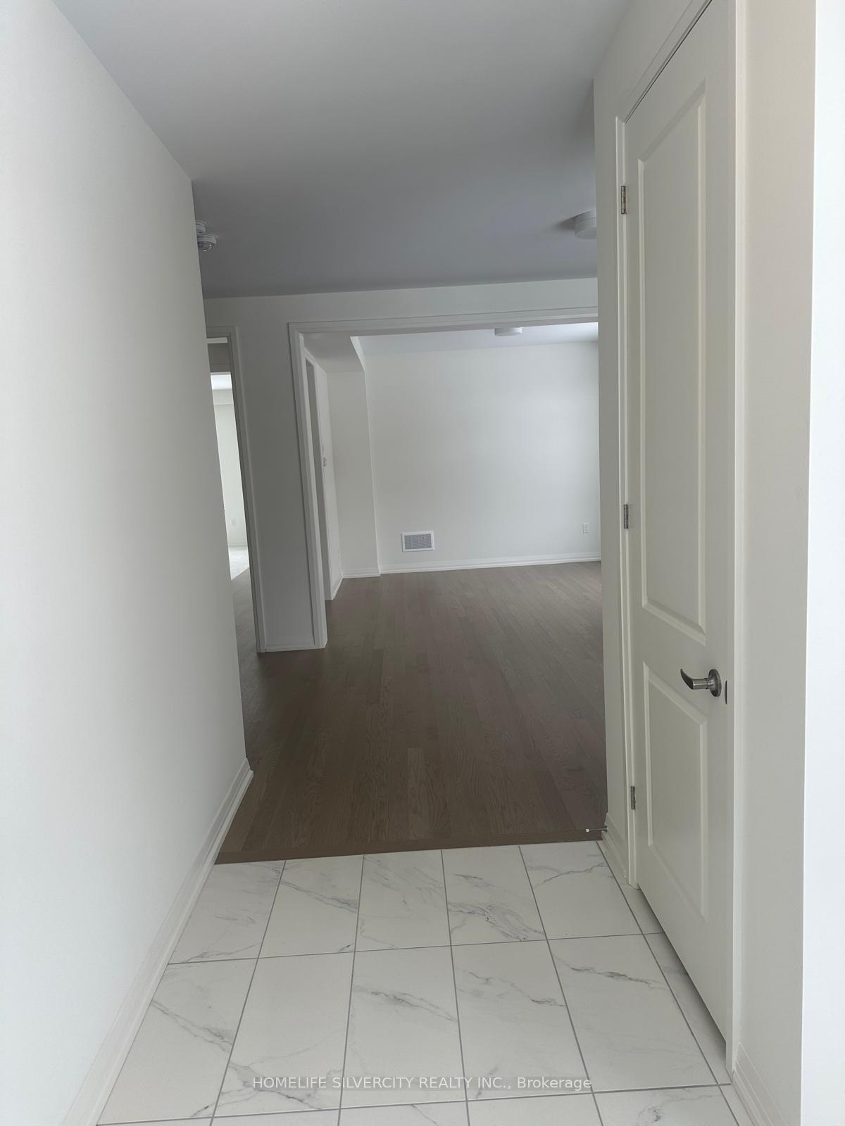 Photo 4 of 116 Bluebird Boulevard, Adjala-Tosorontio, Colgan — HOMEH