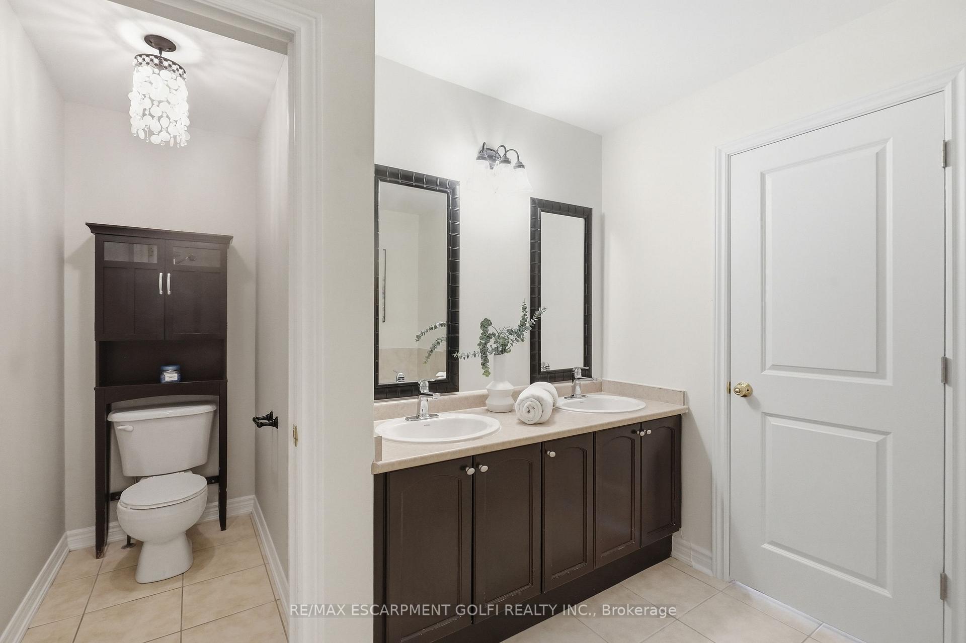 Photo 16 of 100 Springstead Avenue, Hamilton, Winona — HOMEH