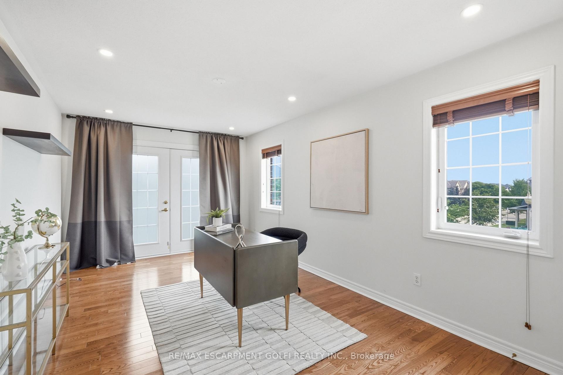 Photo 19 of 100 Springstead Avenue, Hamilton, Winona — HOMEH