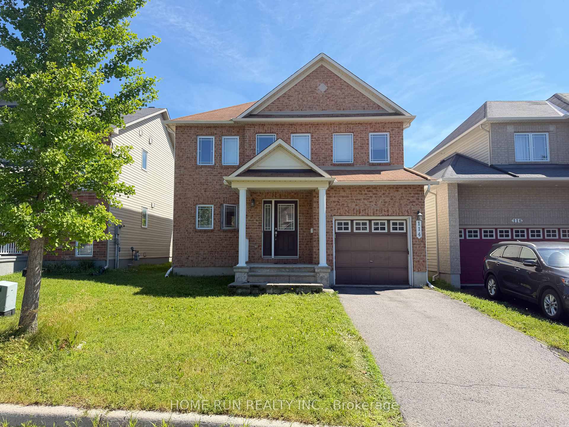 Photo 2 of 114 Glendore Street, Ottawa, Barrhaven - Strandherd — HOMEH