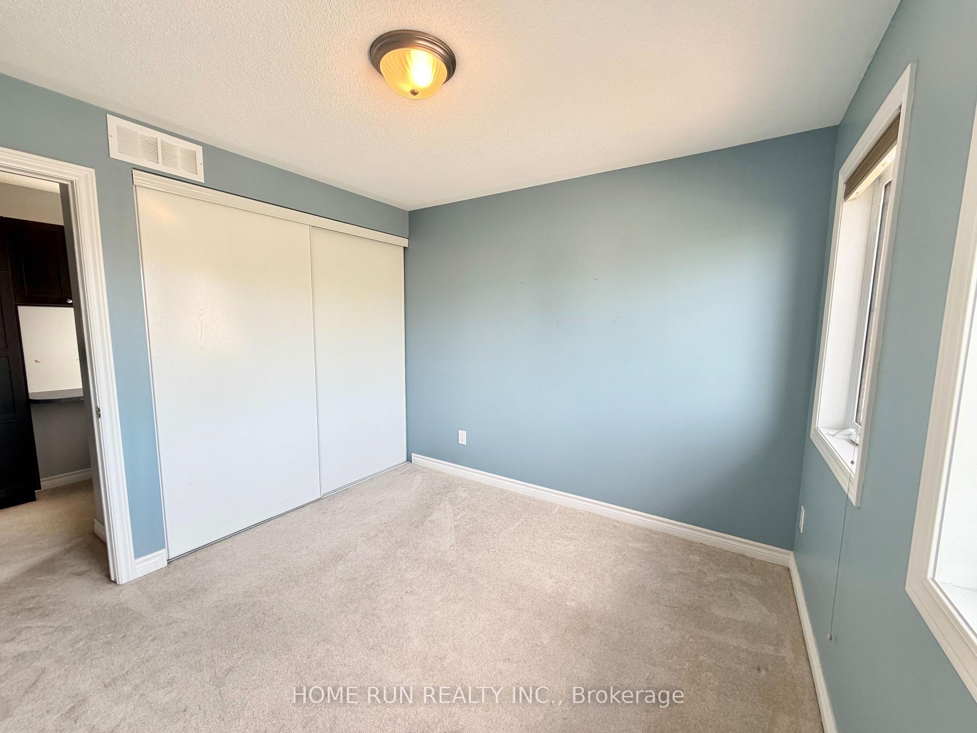 Photo 25 of 114 Glendore Street, Ottawa, Barrhaven - Strandherd — HOMEH