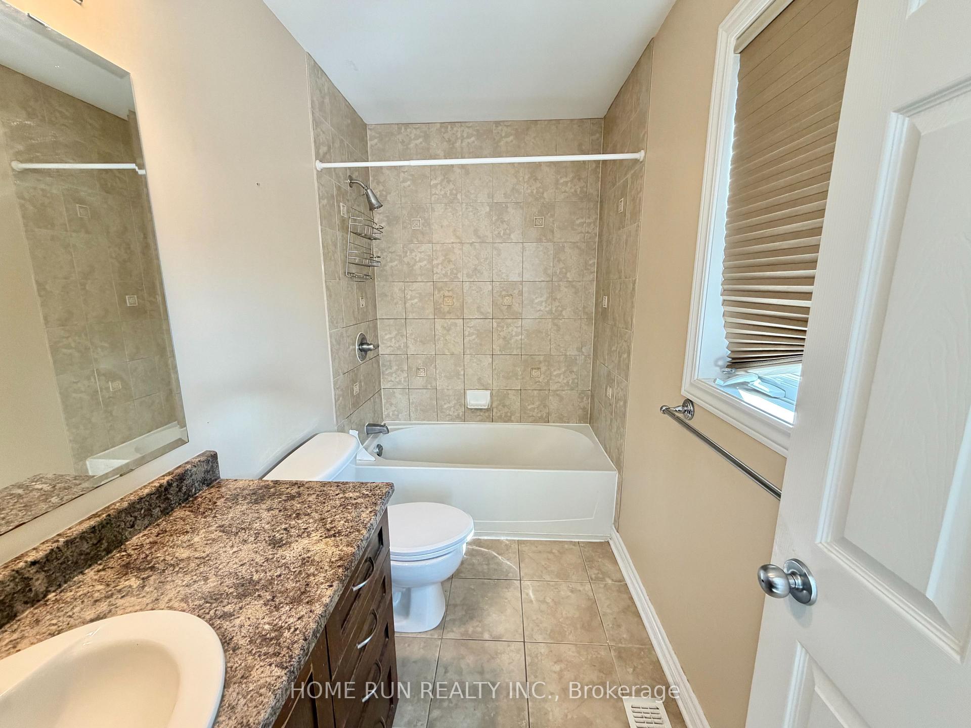 Photo 29 of 114 Glendore Street, Ottawa, Barrhaven - Strandherd — HOMEH